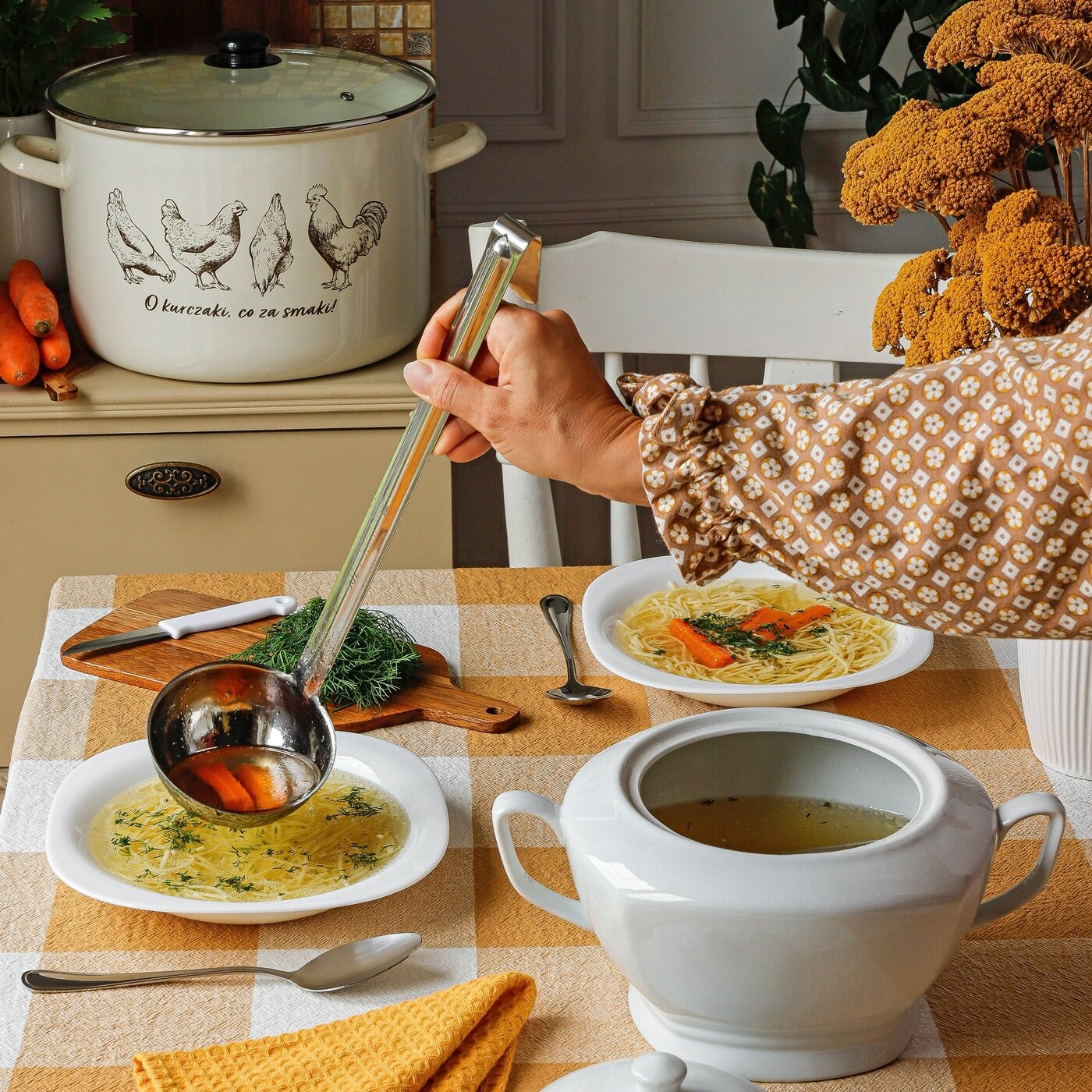 KWADRATOWE talerze obiadowe ZESTAW TALERZY 6 osób EAN (GTIN) 5903313437646