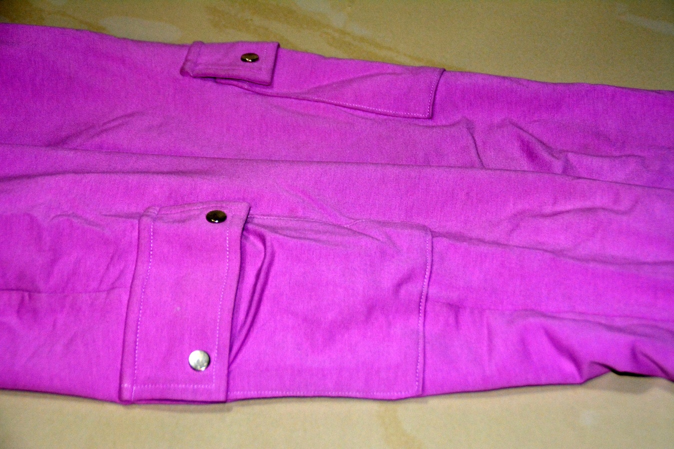 MAMUNIO, spodnie dresowe Kolor różowy