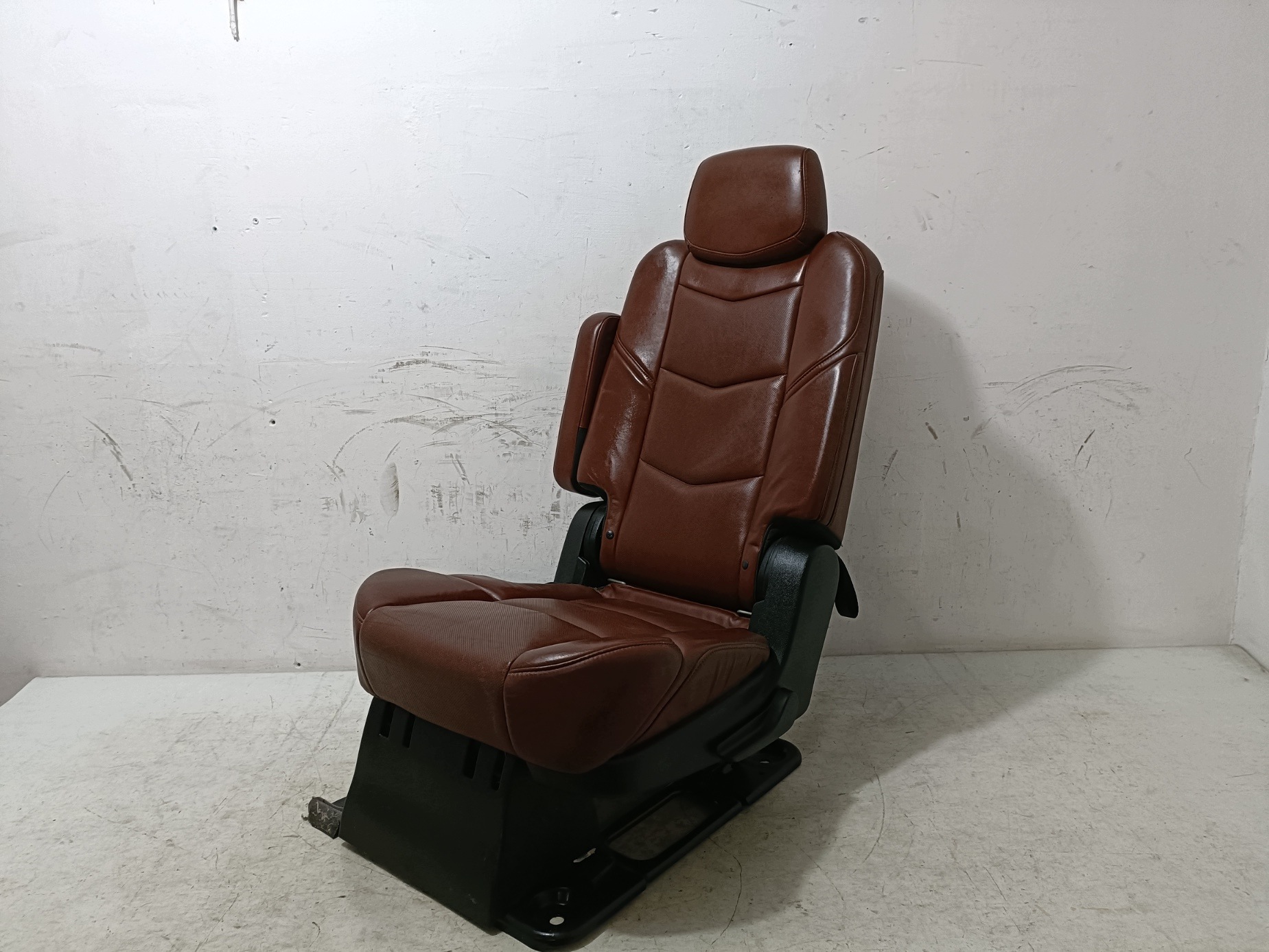CADILLAC ESCALADE ESV IV 2014- siège gauche arrière arrière II rangée