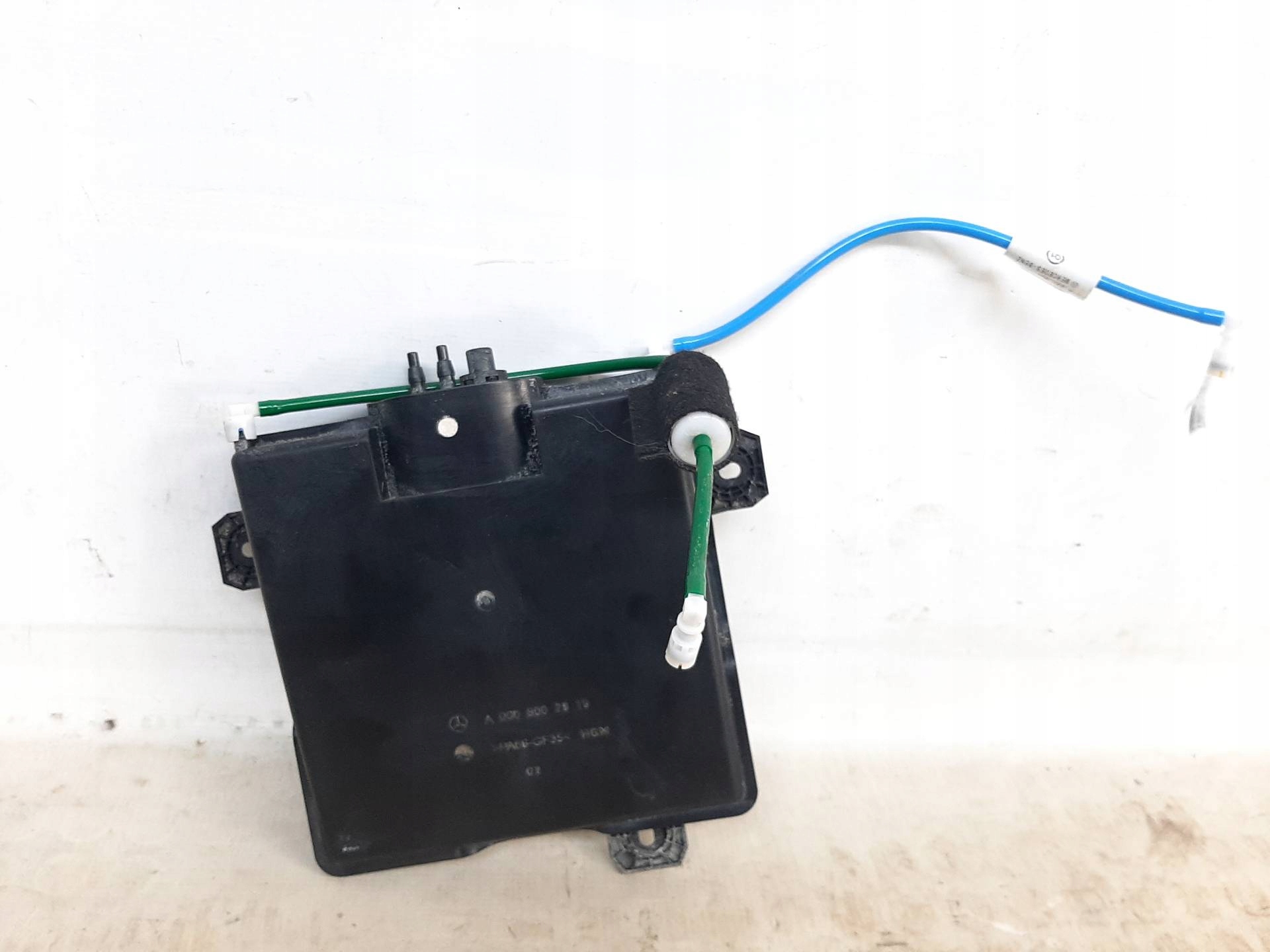 Бак ВАКУУМНИЙ Mercedes СЛ R231 W231