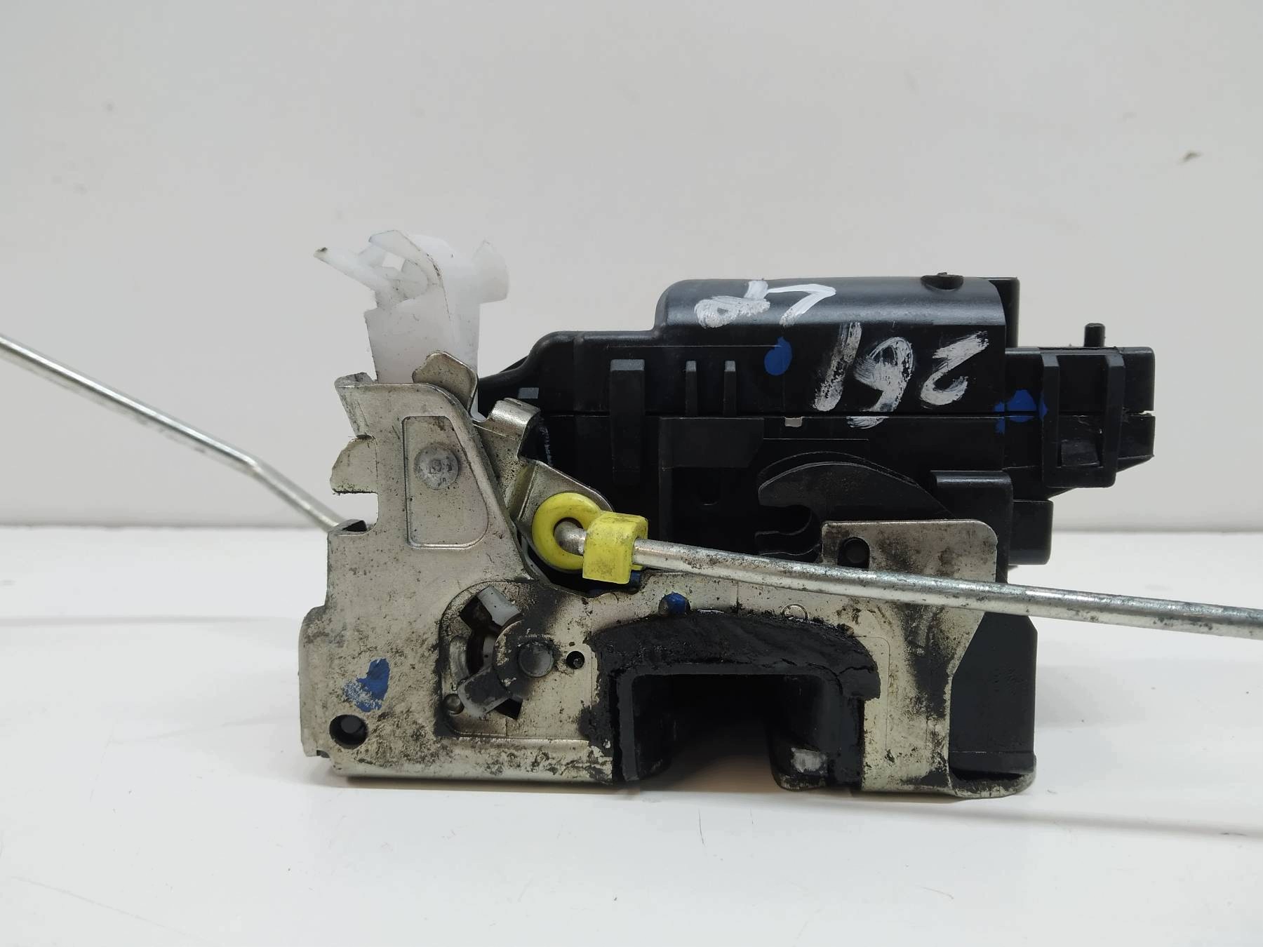 lock door left front Dacia Lodgy and (2012- )