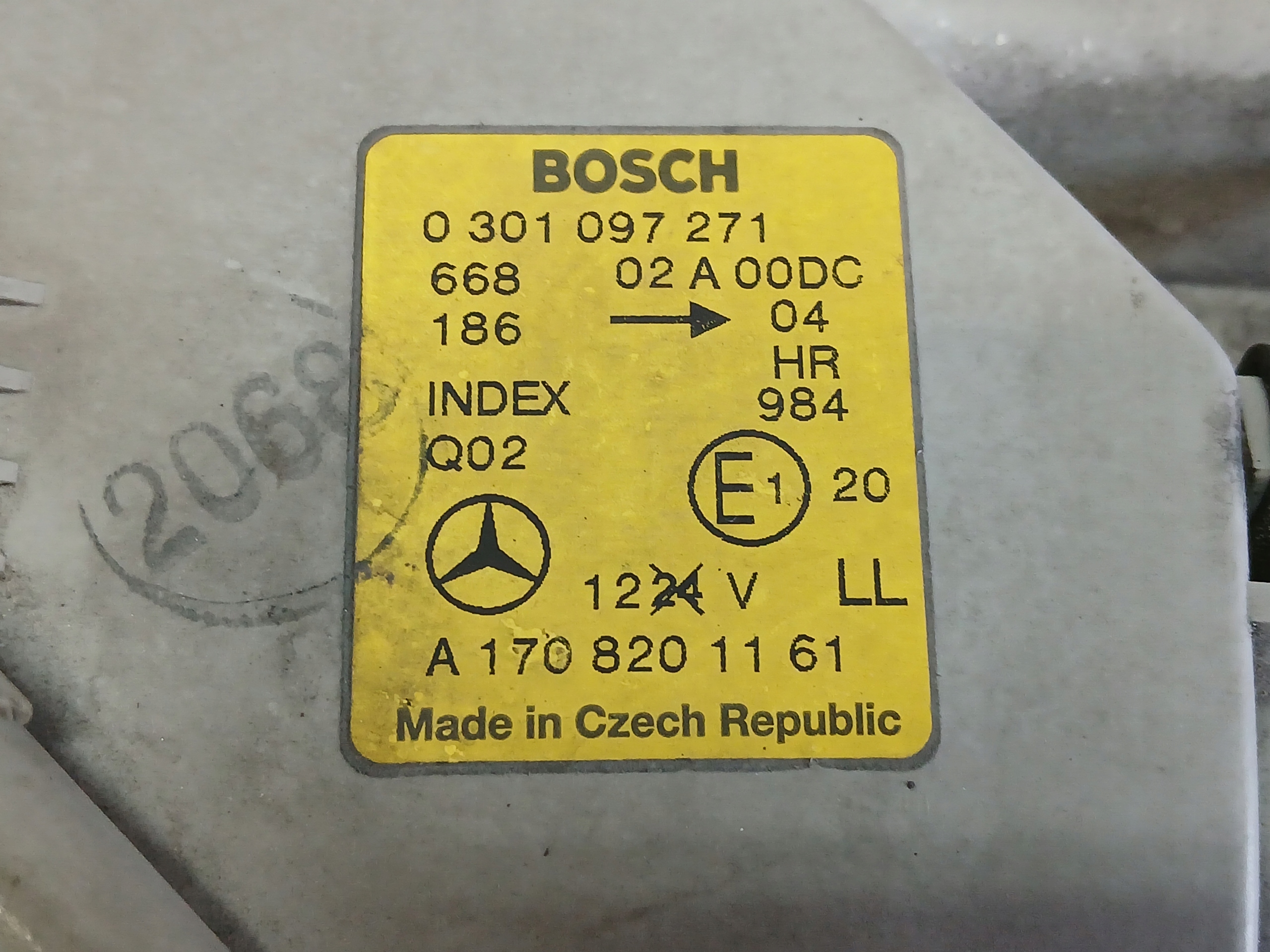 light front left MERCEDES SLK W170 XENON A1708201161