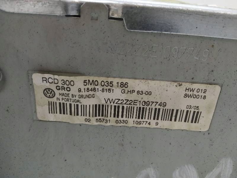 RADIO 5M0035186 Volkswagen Golf positivo e (2004- )