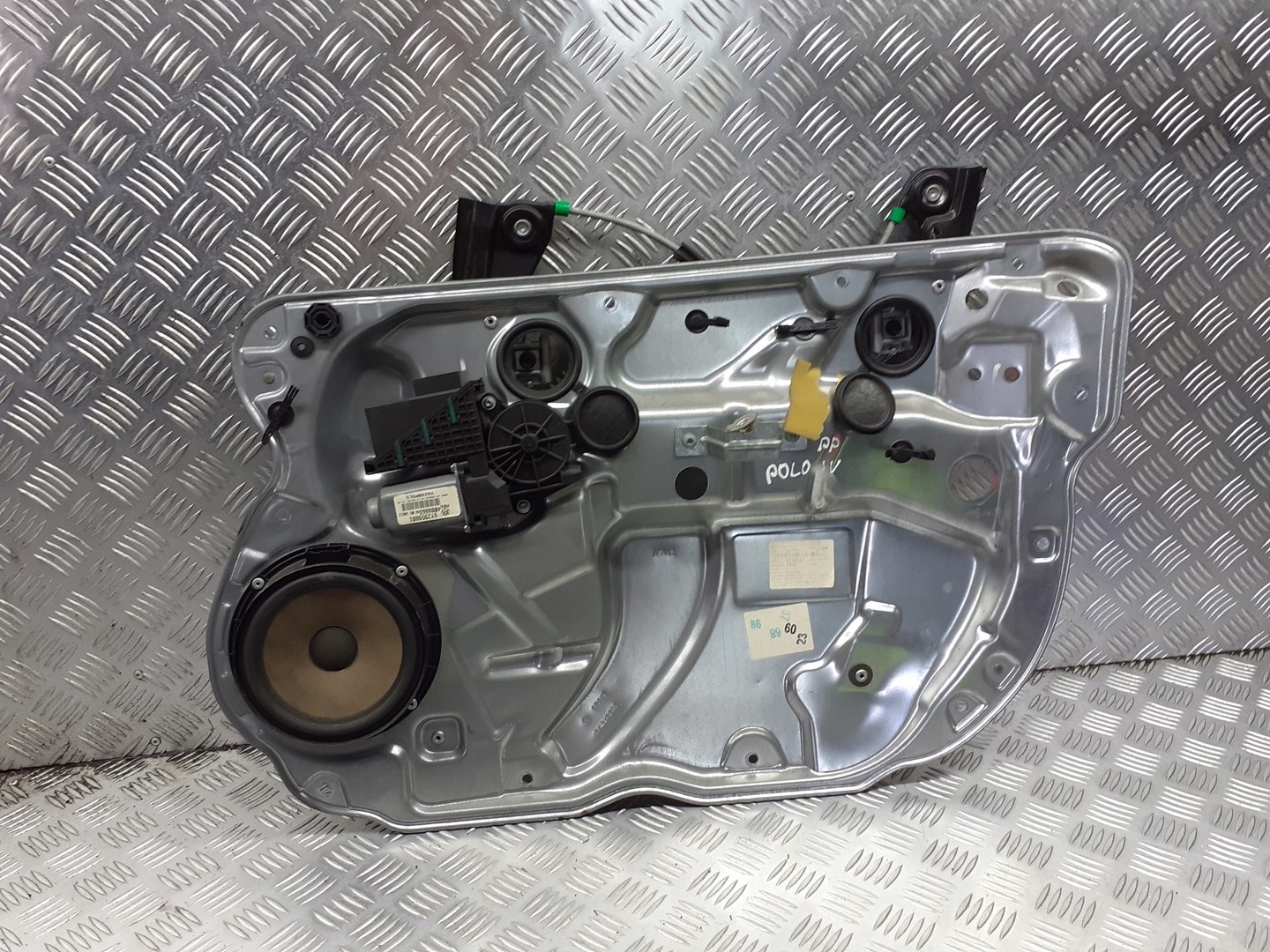 MECHANIZM SZYBY PRAWY PRZÓD VW POLO IV 6Y2959801