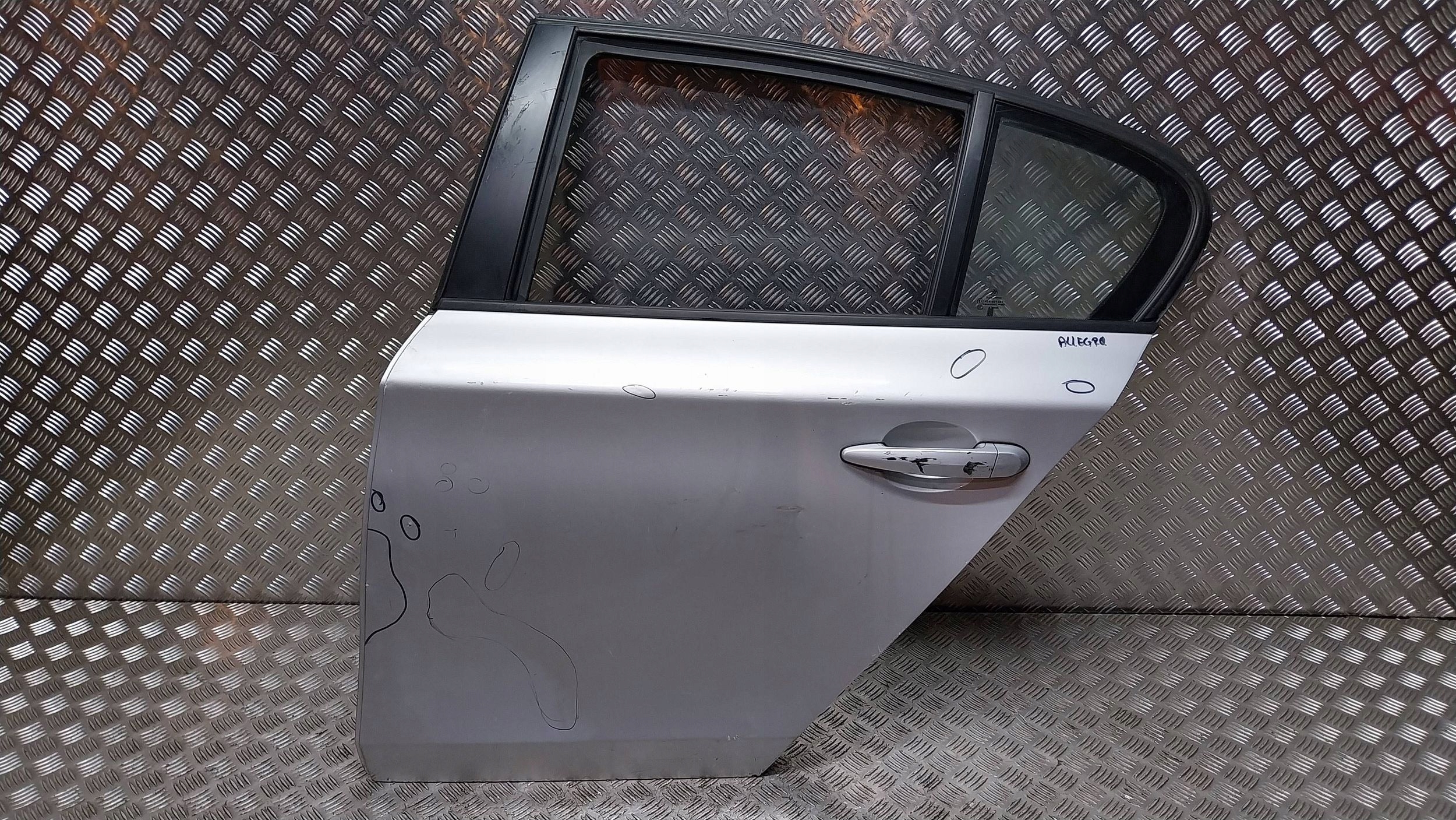 Tür heck links BMW 1 E87 04