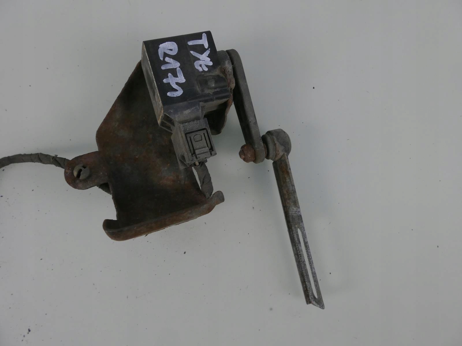 MERCEDES SLK R171 Sensor POZIOMOWANIA SENSOR heck