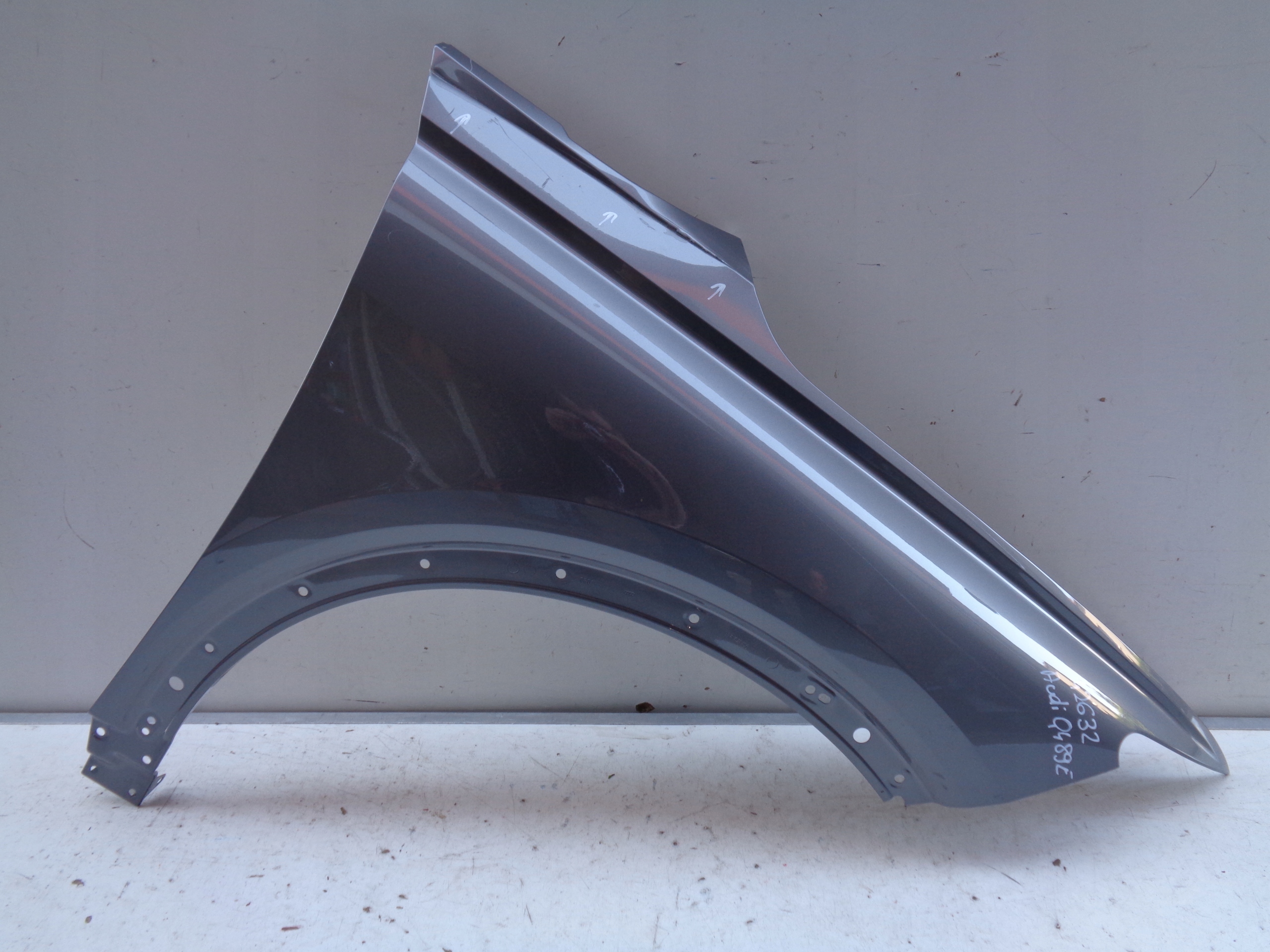 fender right front AUDI Q4 89E NR 42632