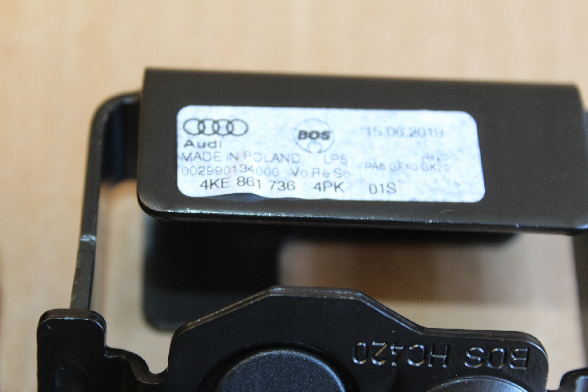 UCHWYT MOCOWANIE Audi e tron 55 Car type Passenger cars