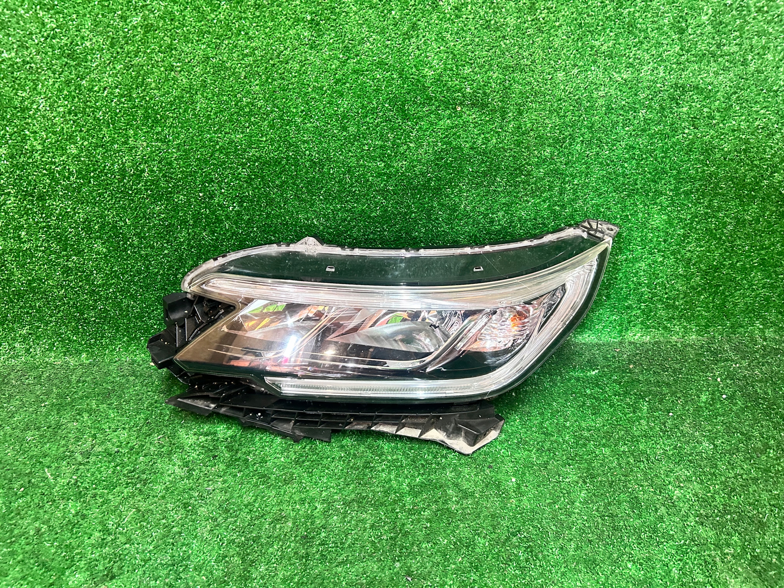 REFLEKTOR right HONDA CR-V IV LIFT zwykly