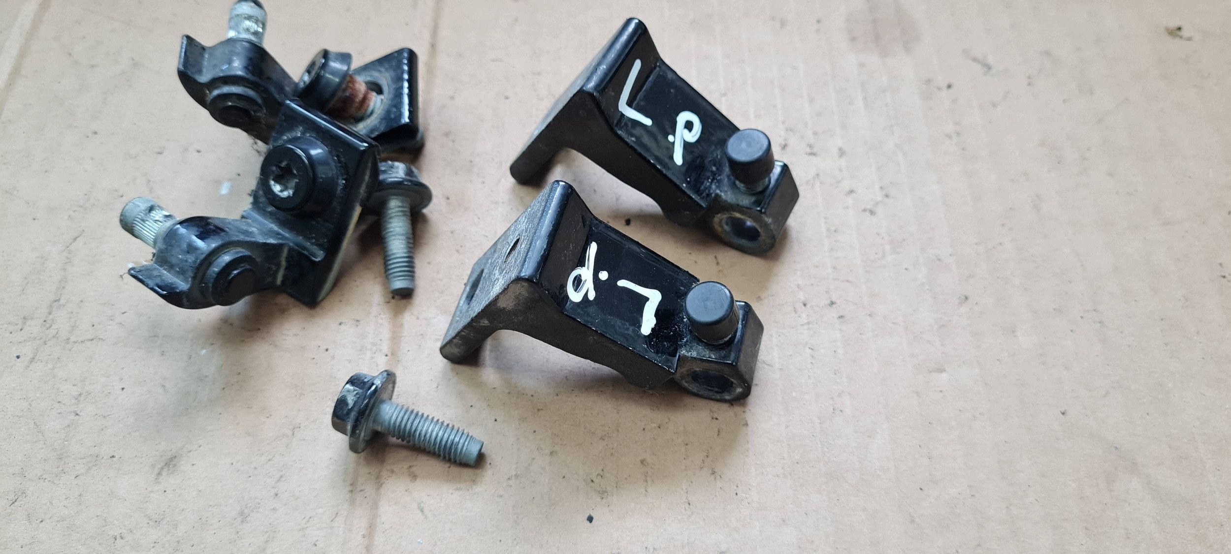 A7 4G S7 hinge hinges door left left front front KOMPLET LY9B