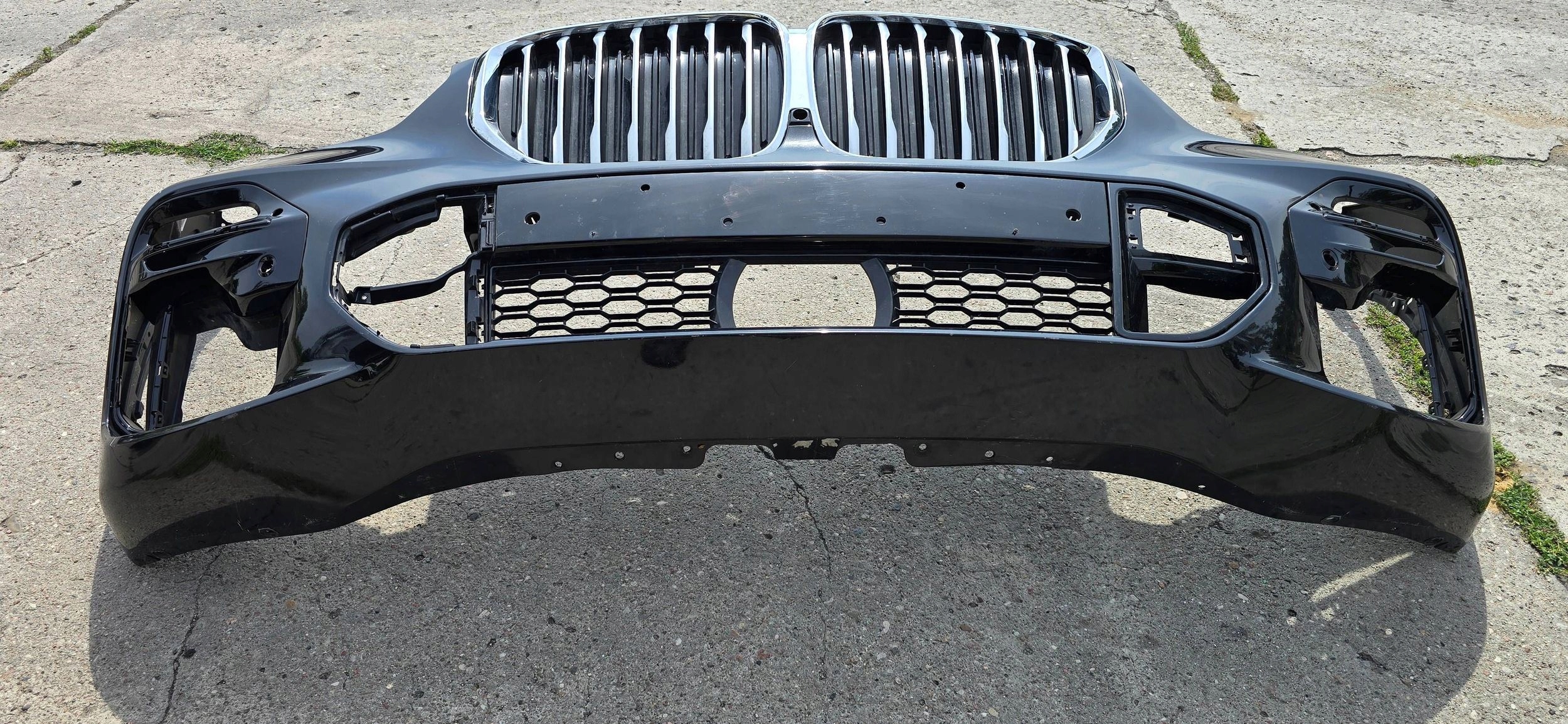 BMW X5 G05 vorne Frontstoßstange