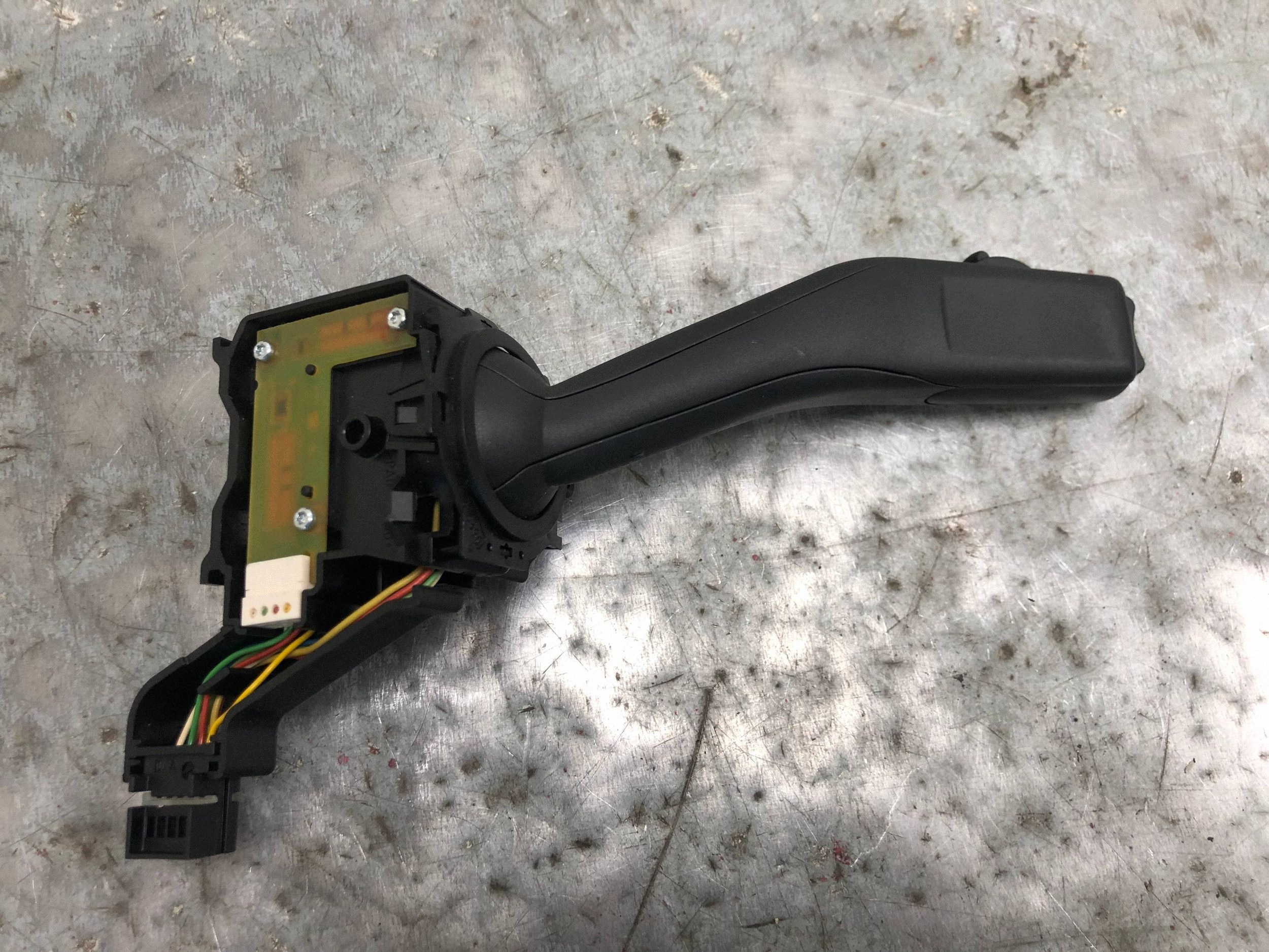 commodo gauche indicateurs de direction SKODA OCRAVIA MK2 1K0953513G