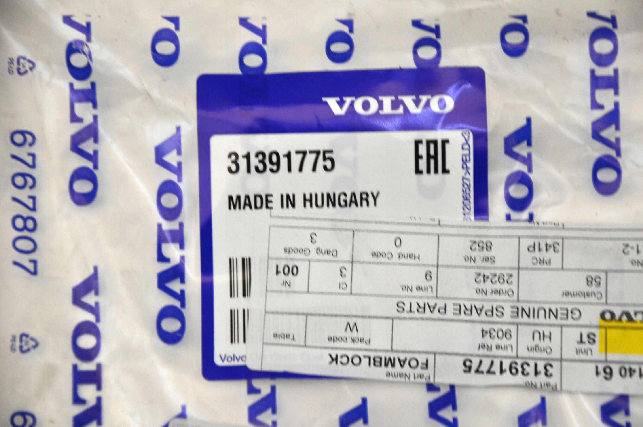 VOLVO S60 V60 poziome wygluszenie lewego blotnika Part manufacturer Volvo original OE