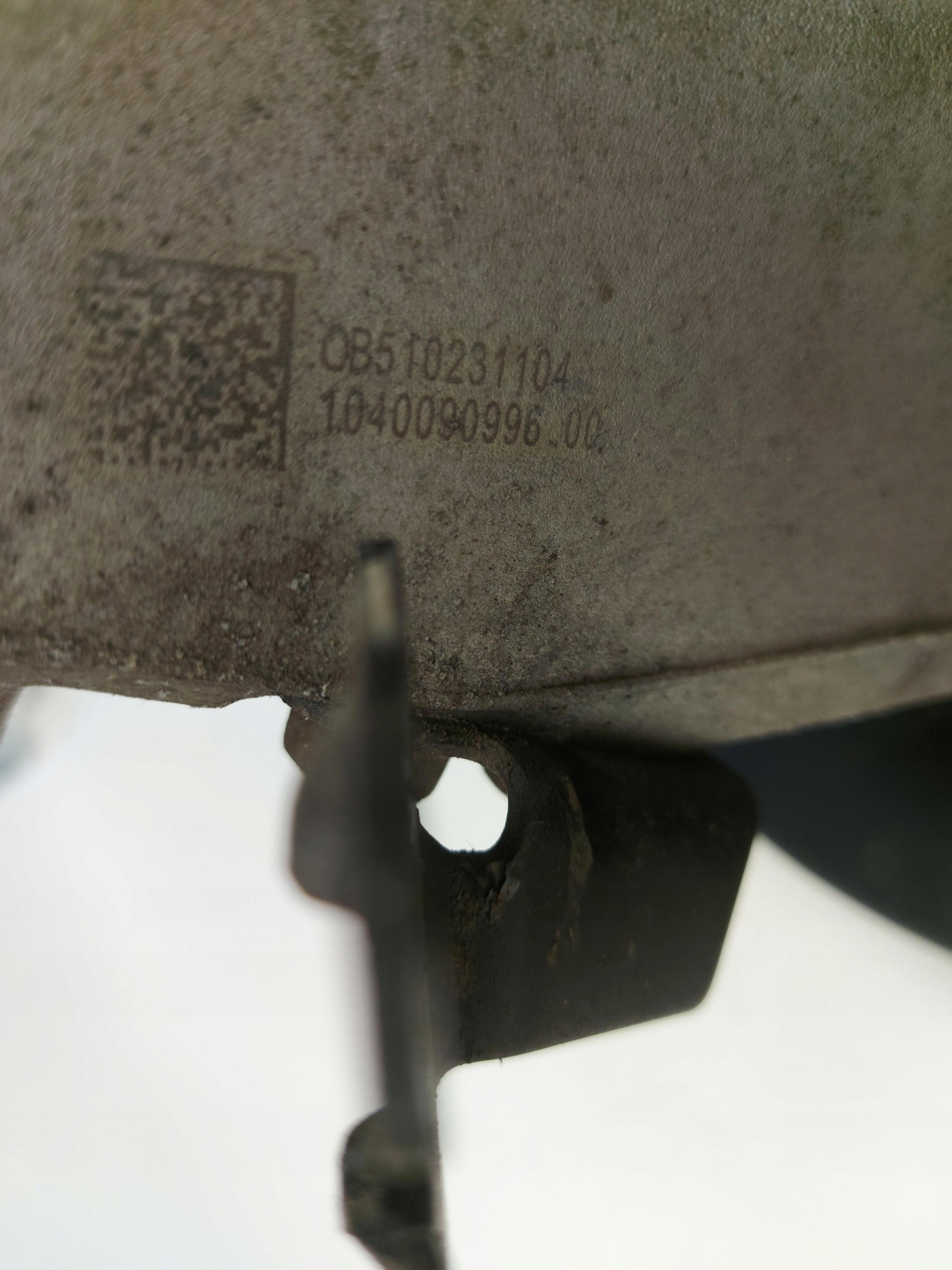 RENAULT AUSTRAL E swing right front 1040090996