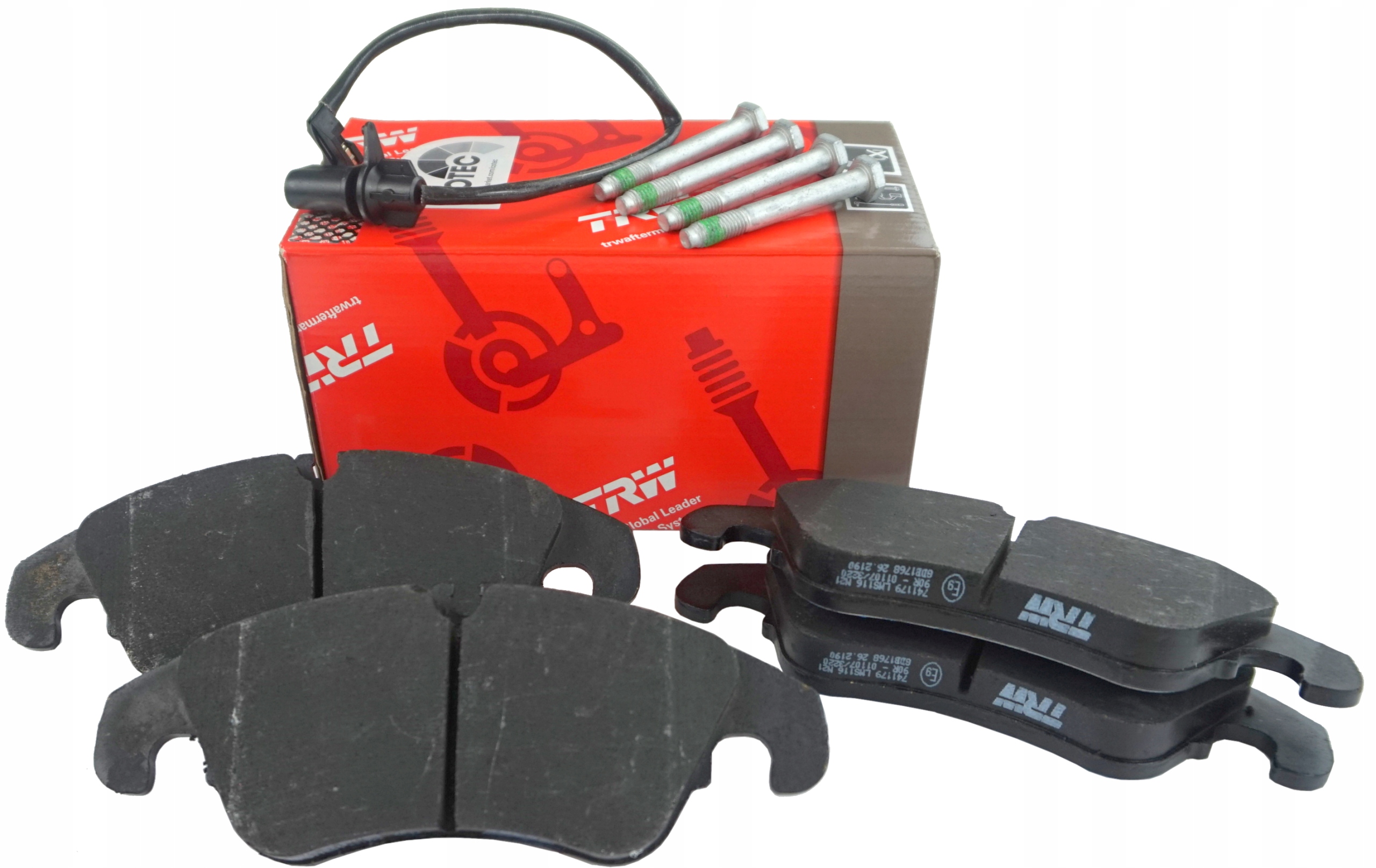 GDB1768 - Гальмівні колодки передні AUDI A4 B8 A5 8T 8F TRW