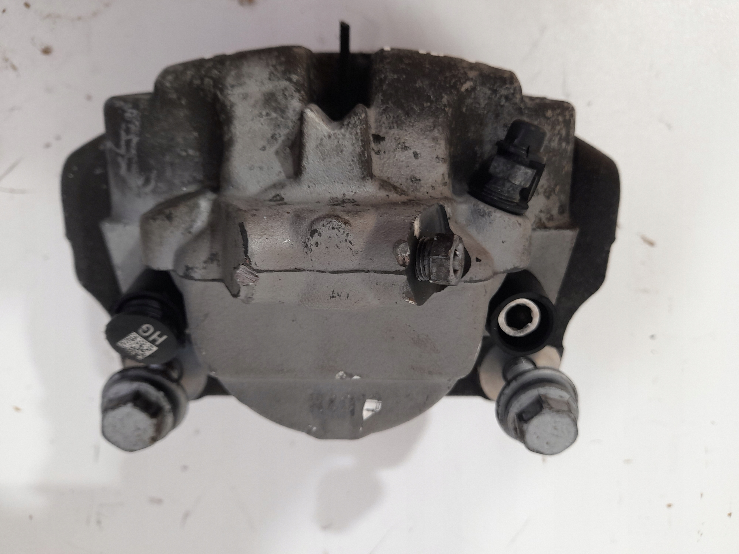 BMW 5 / F10 F11 caliper front left