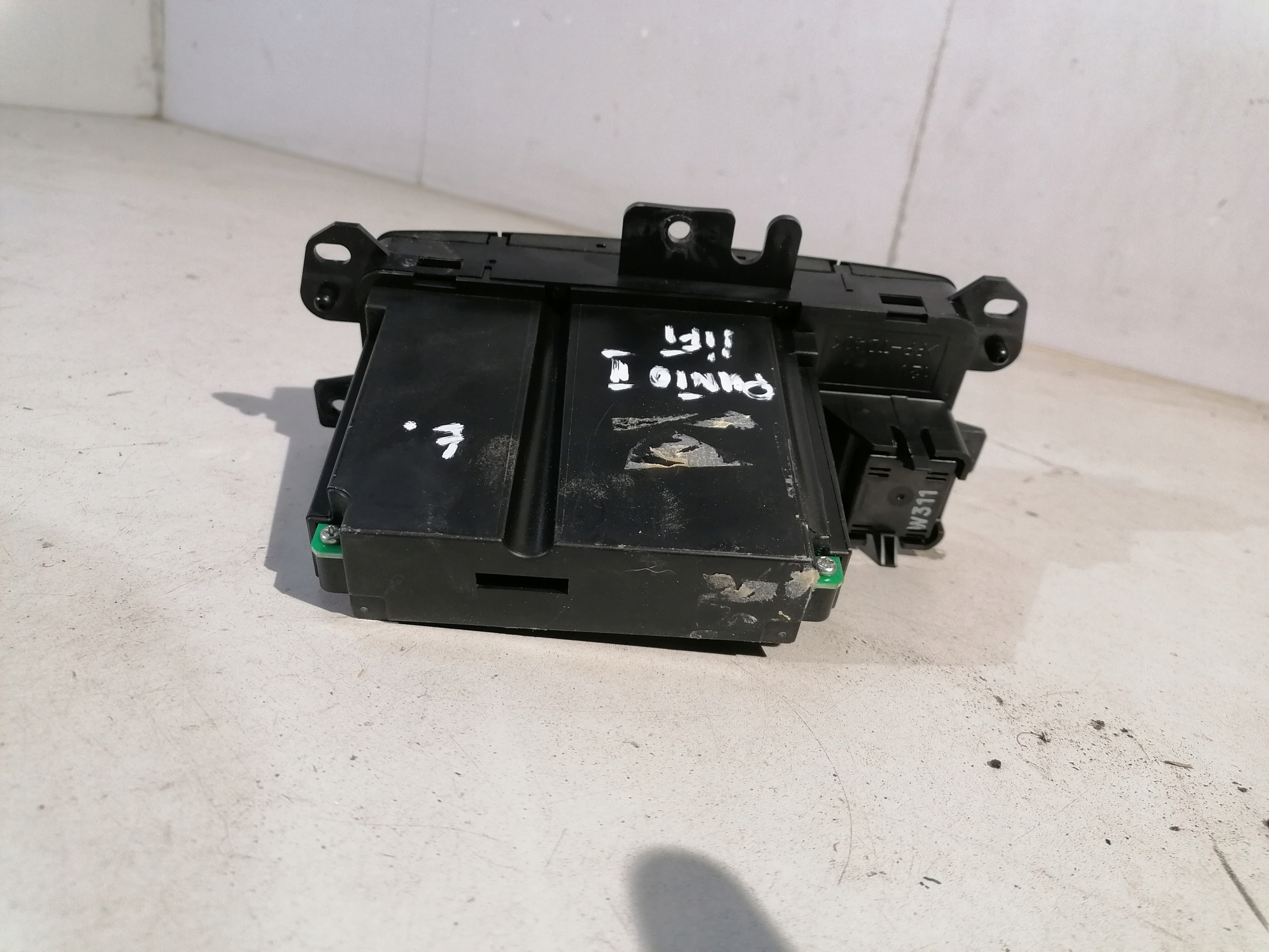 Fiat Punto II control panel air conditioning devices