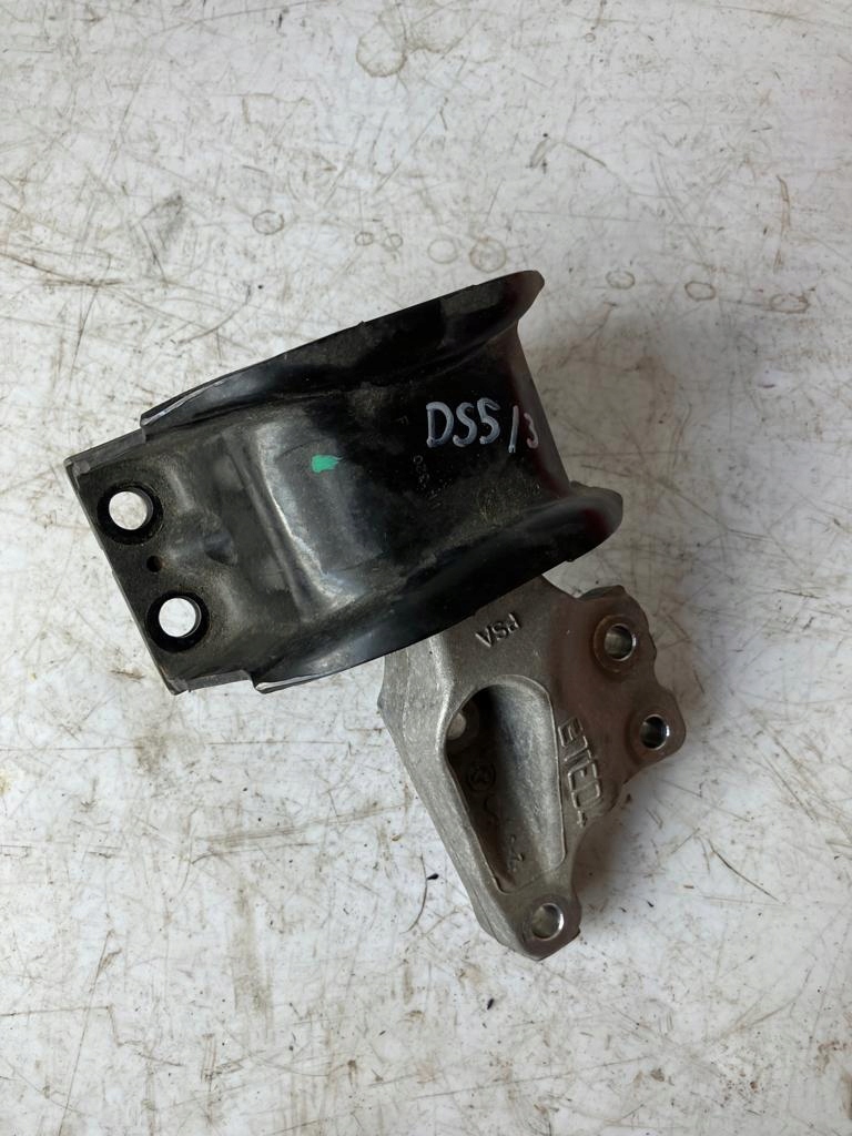 engine mount holder DS5 2.0 HDI 9681855180