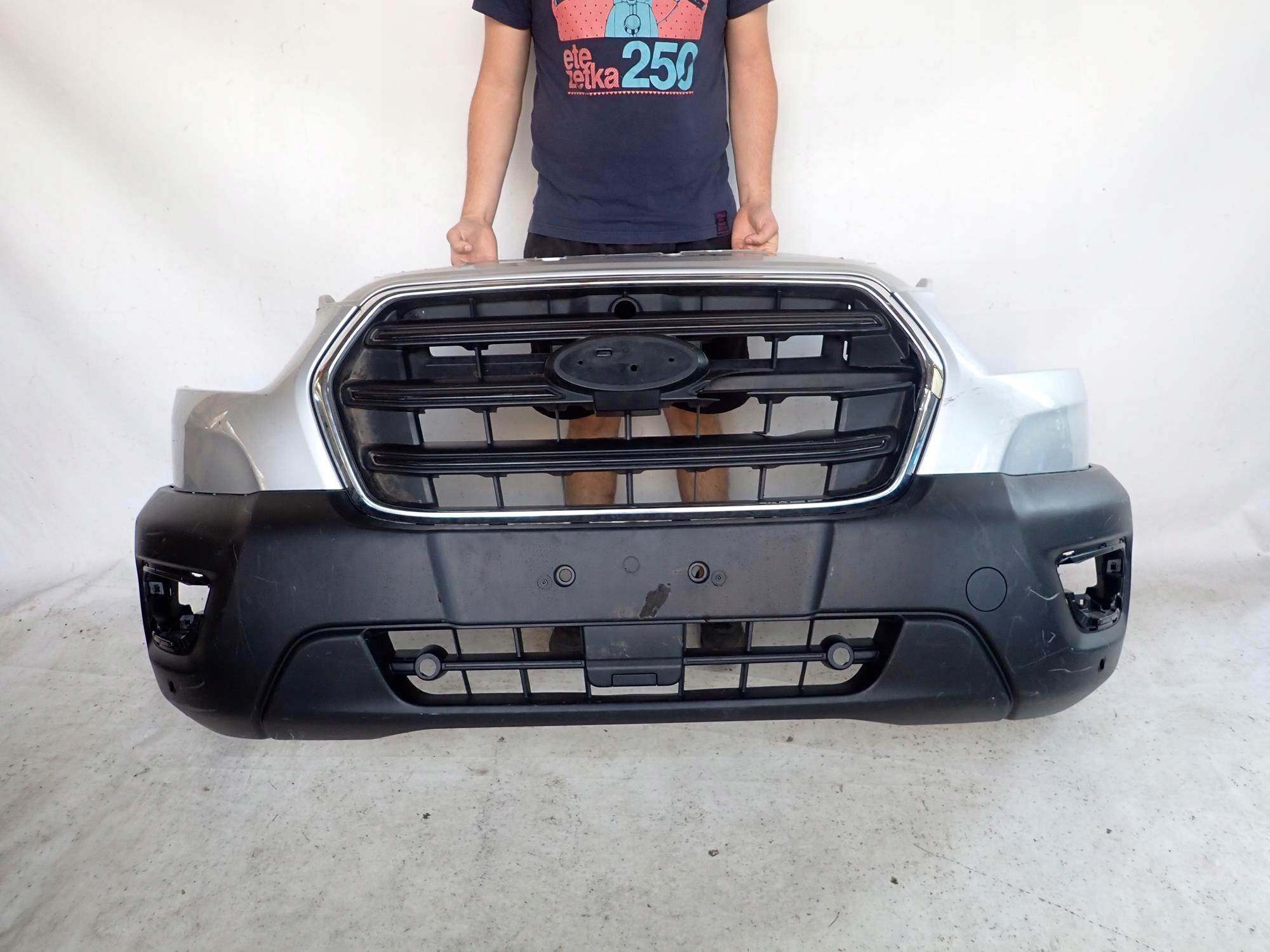 FORD TRANSIT VI 6 LIFT 18-> bumper front front PDC