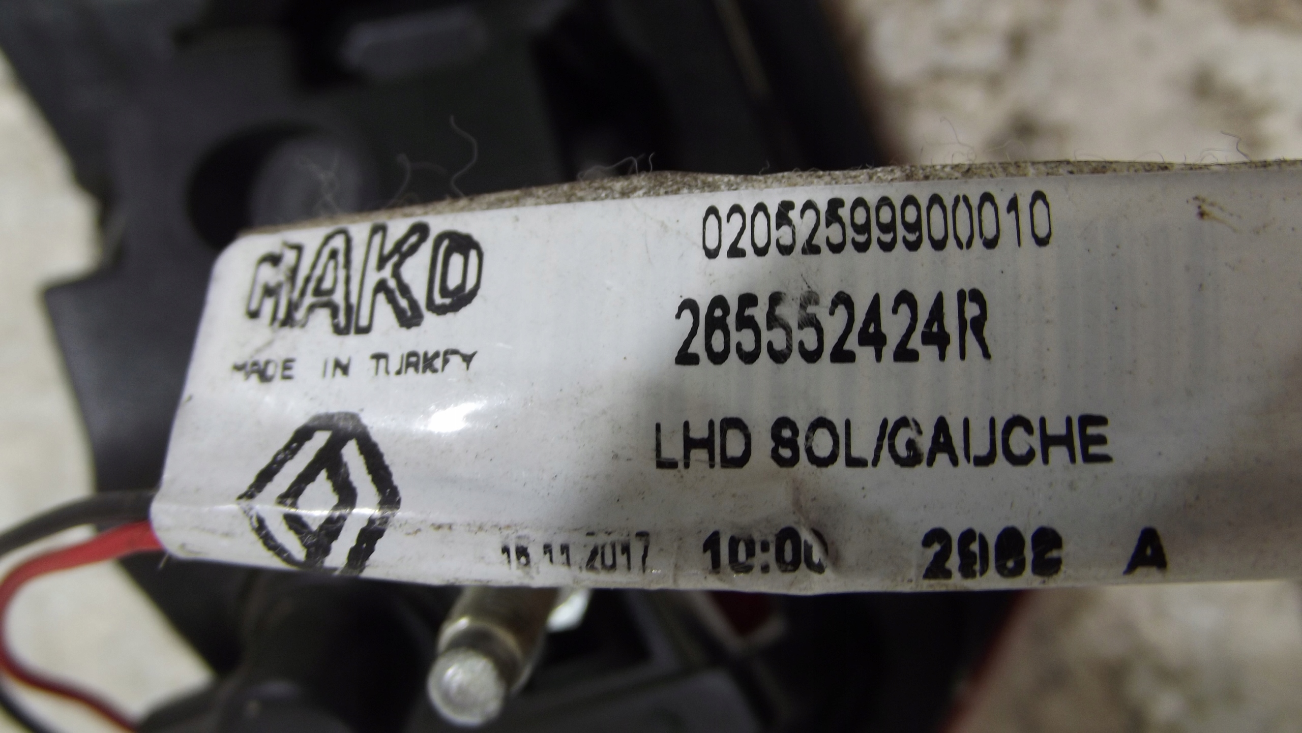 Renault Clio IV light left rear part trunk door 26552424R