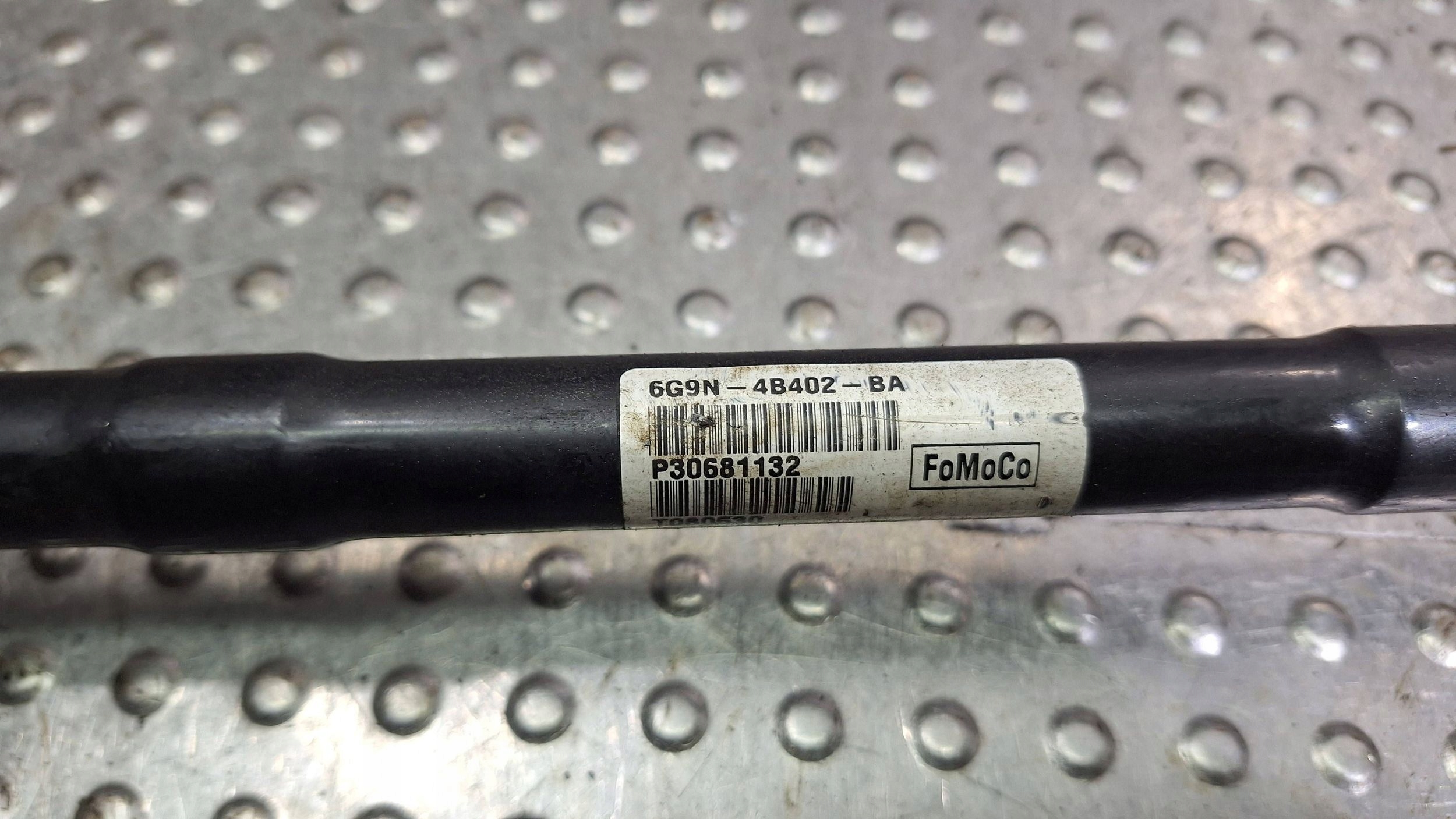 semi-axis left right rear part P30681132 VOLVO XC60 II XC70 II 2.4 D5