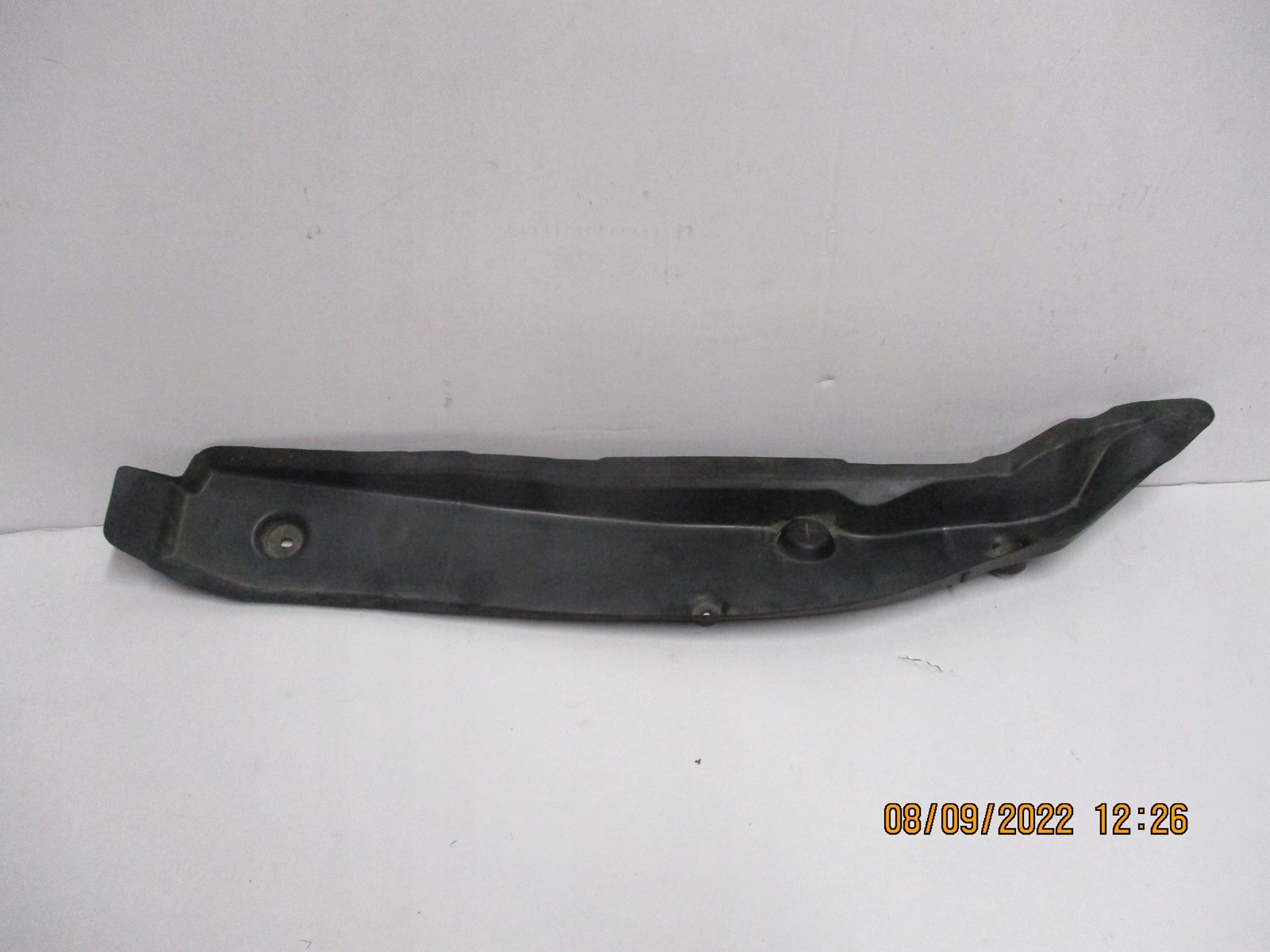 COPRI PARAFANGO MERCEDES E KLASA 213 A2138890400
