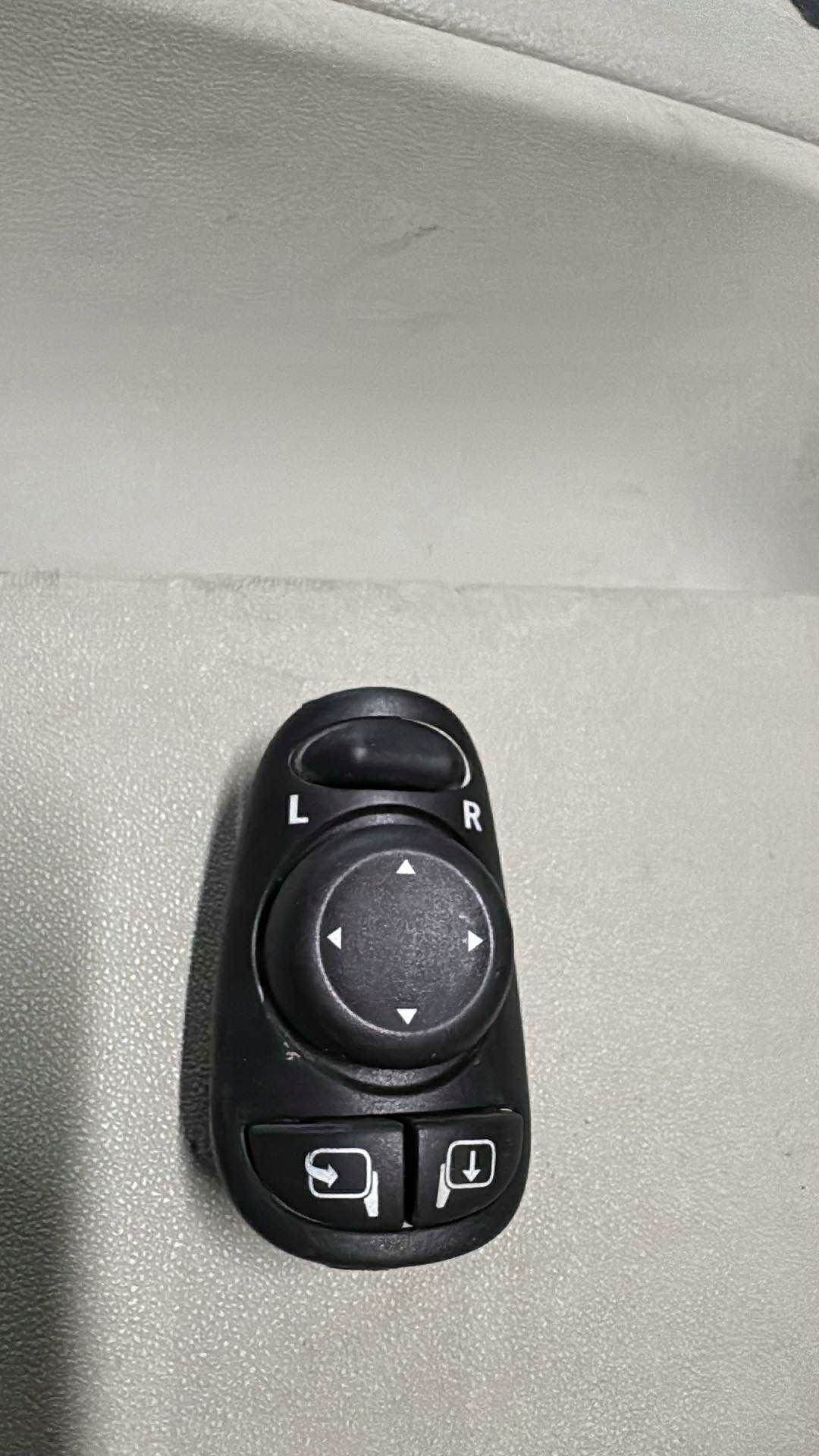Regulacja Specchietto SAAB 9-3 II 93 OE 12801065