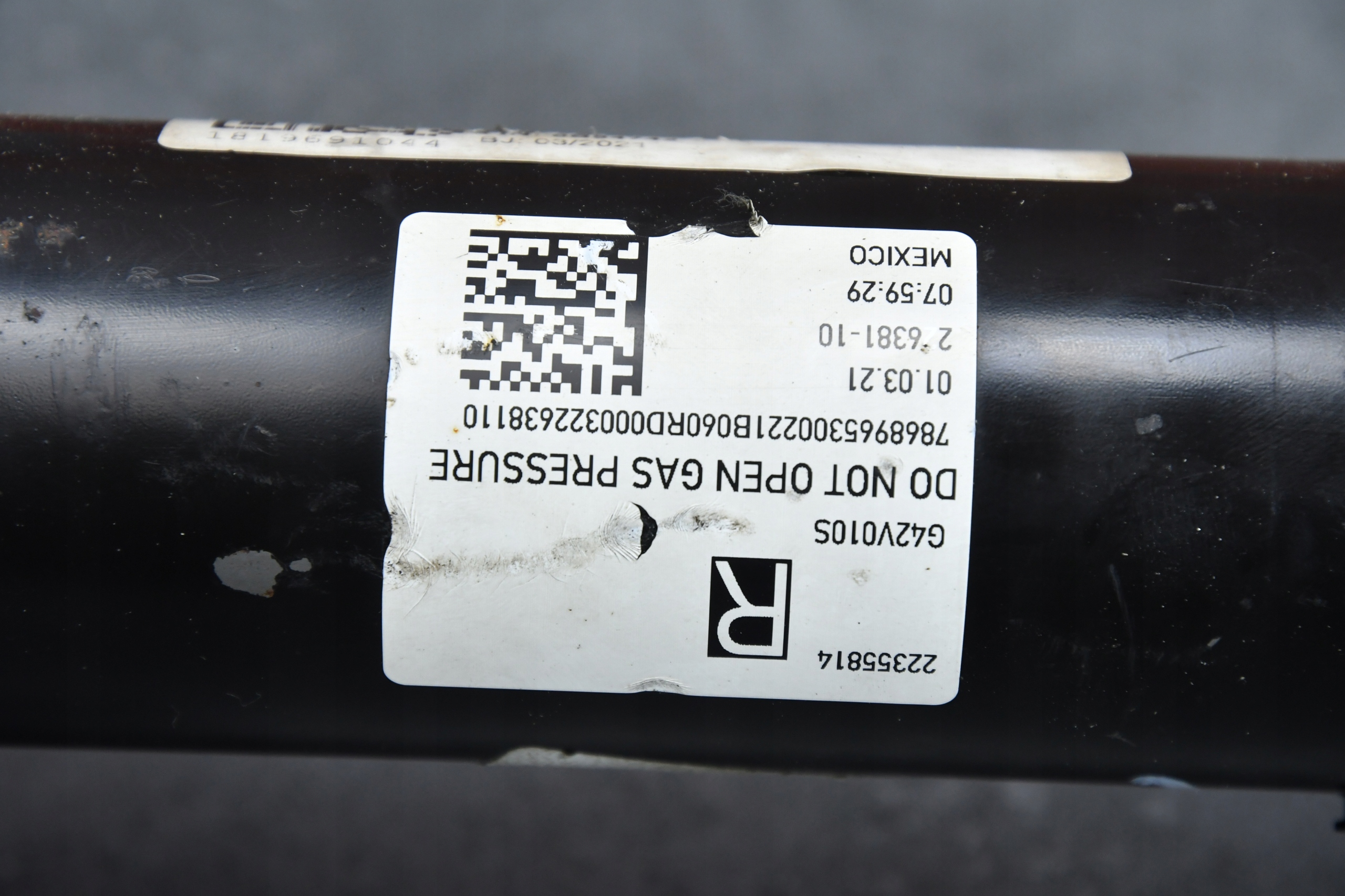 swing right front shock absorber right front BMW 2 G42 4161km