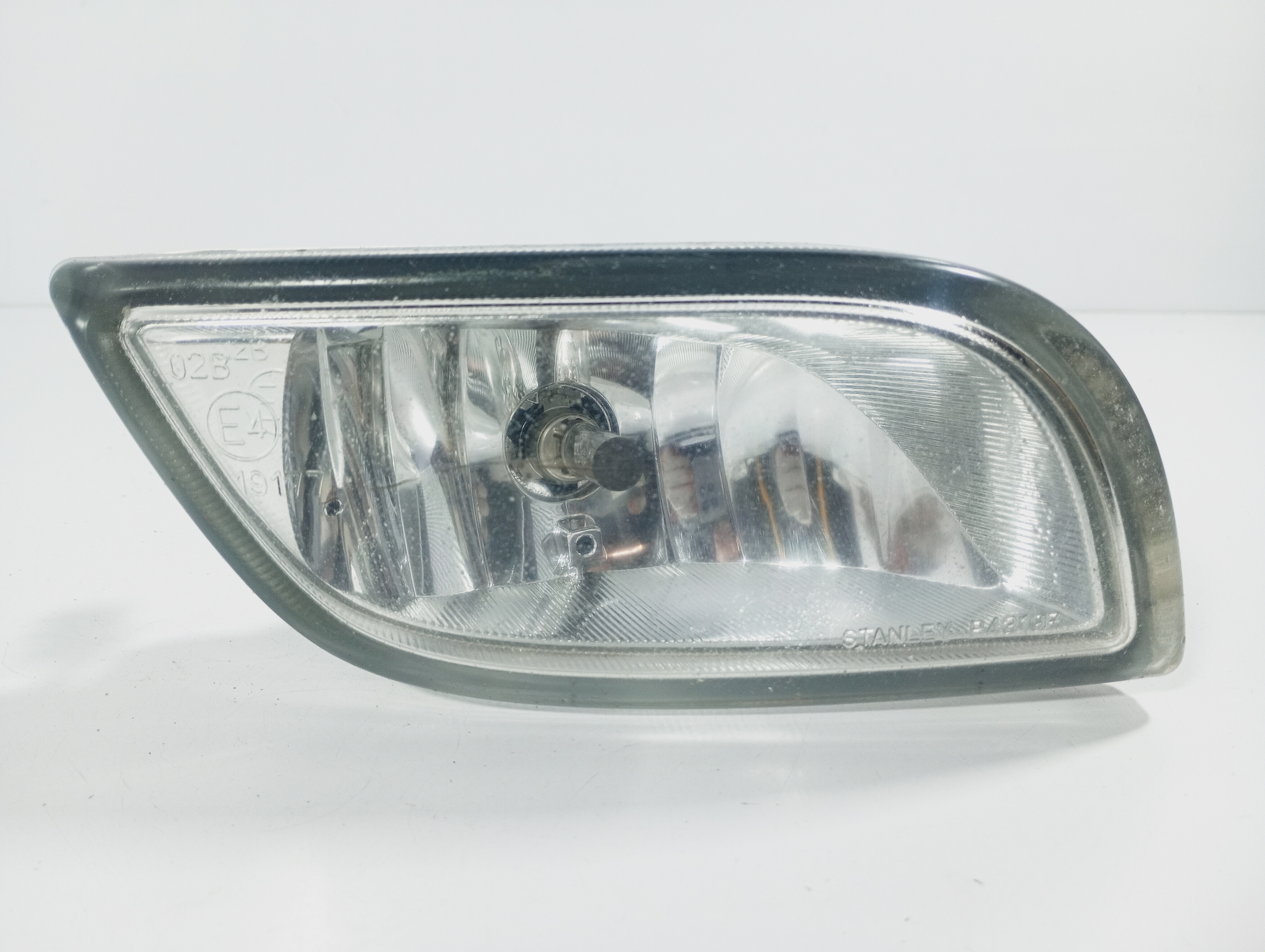 fog light right front OE P4319R Suzuki Liana 02-07