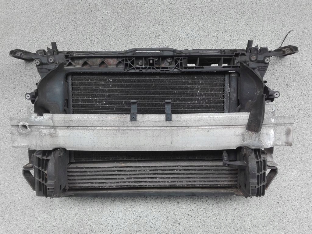 PAS PRZEDNI WZMOCNIENIE - AUDI A1 8X 1.6 TDI