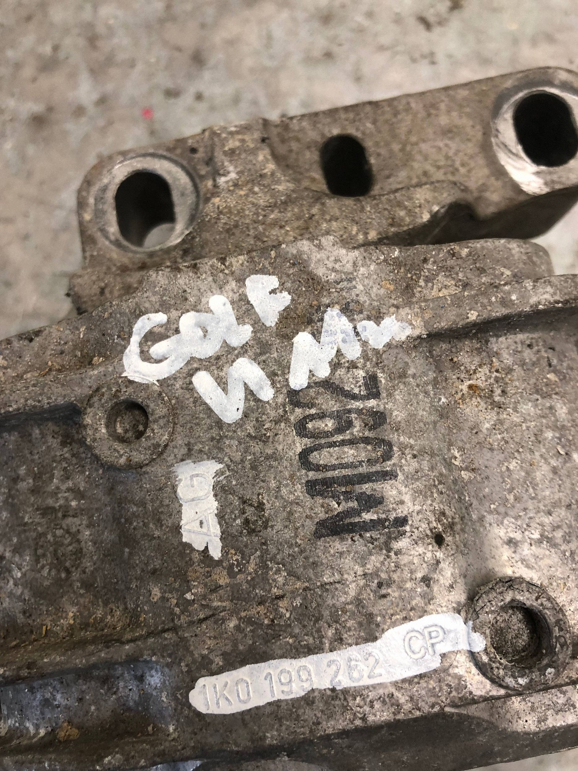 holder engine mount VW GOLF VI 1K0199262CP