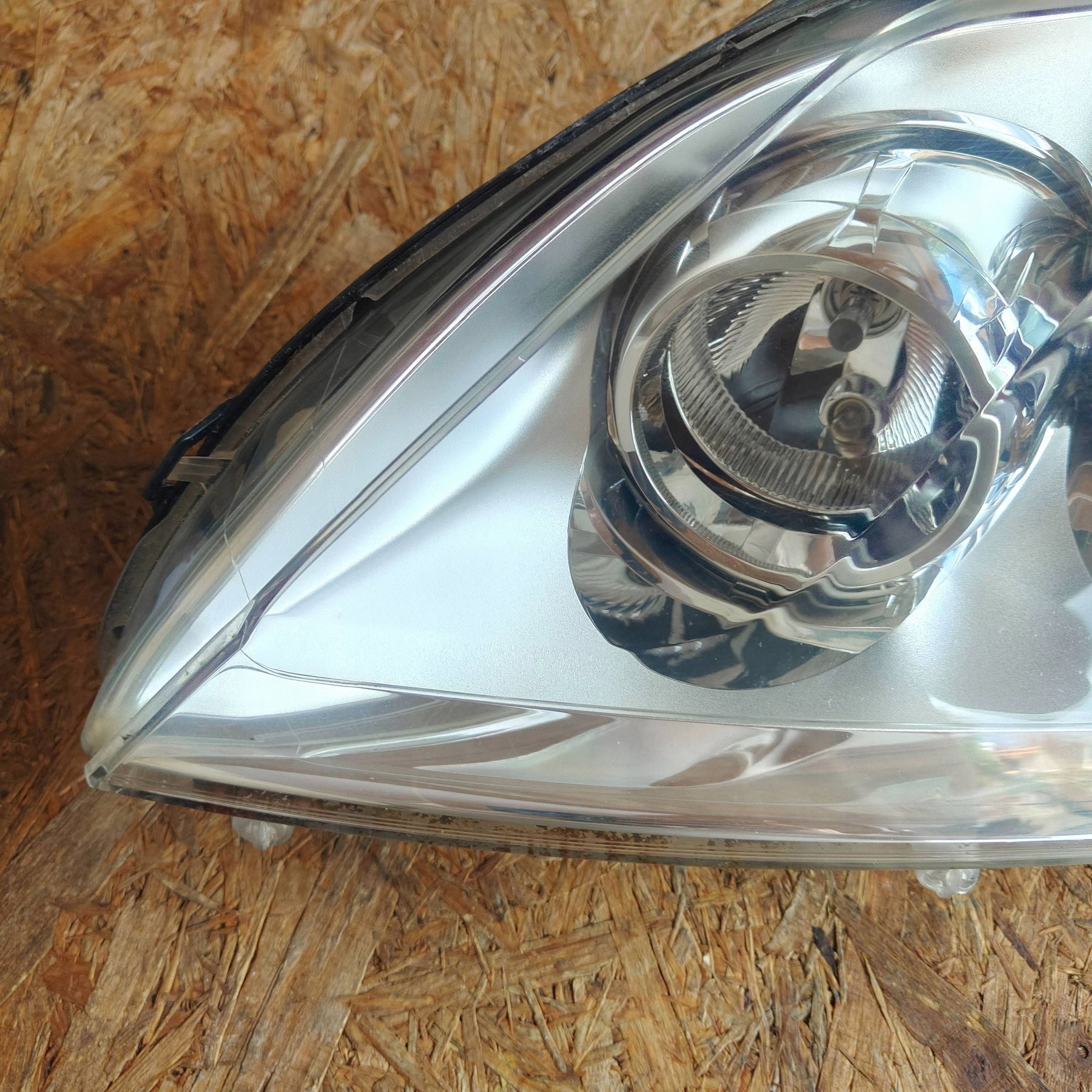 Renault Laguna III light front left 260600033R