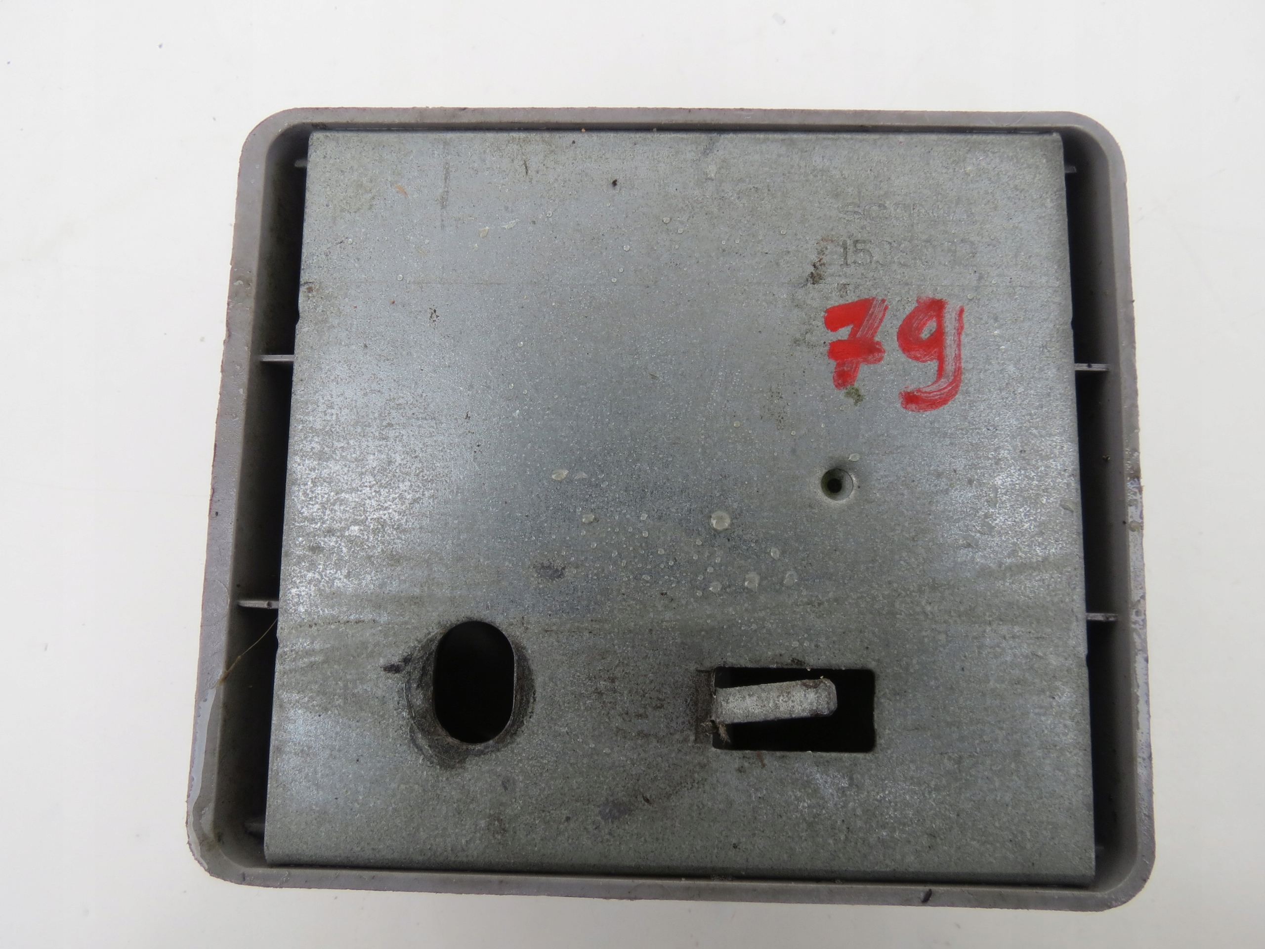 Halter SCHODOW SCANIA 124 420R 1538032