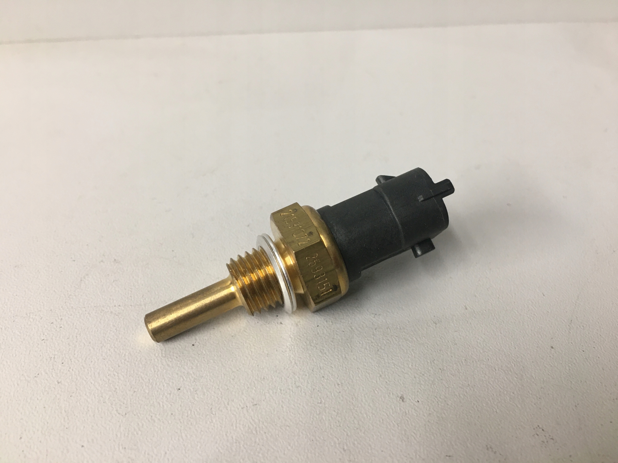 CZUJNIK TEMPERATURY PŁYNU RENAULT VOLVO