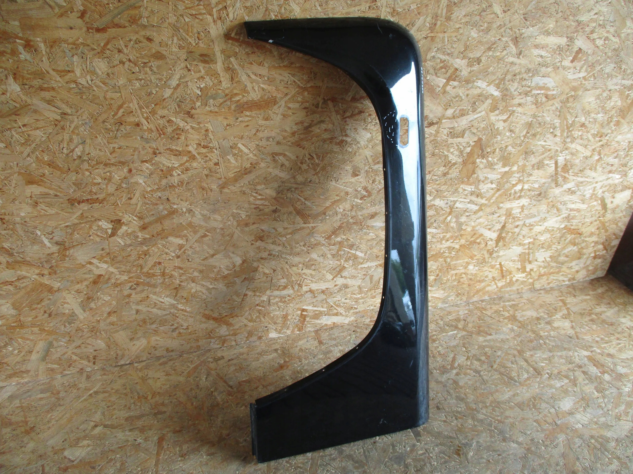 fender front left LAND ROVER DEFENDER