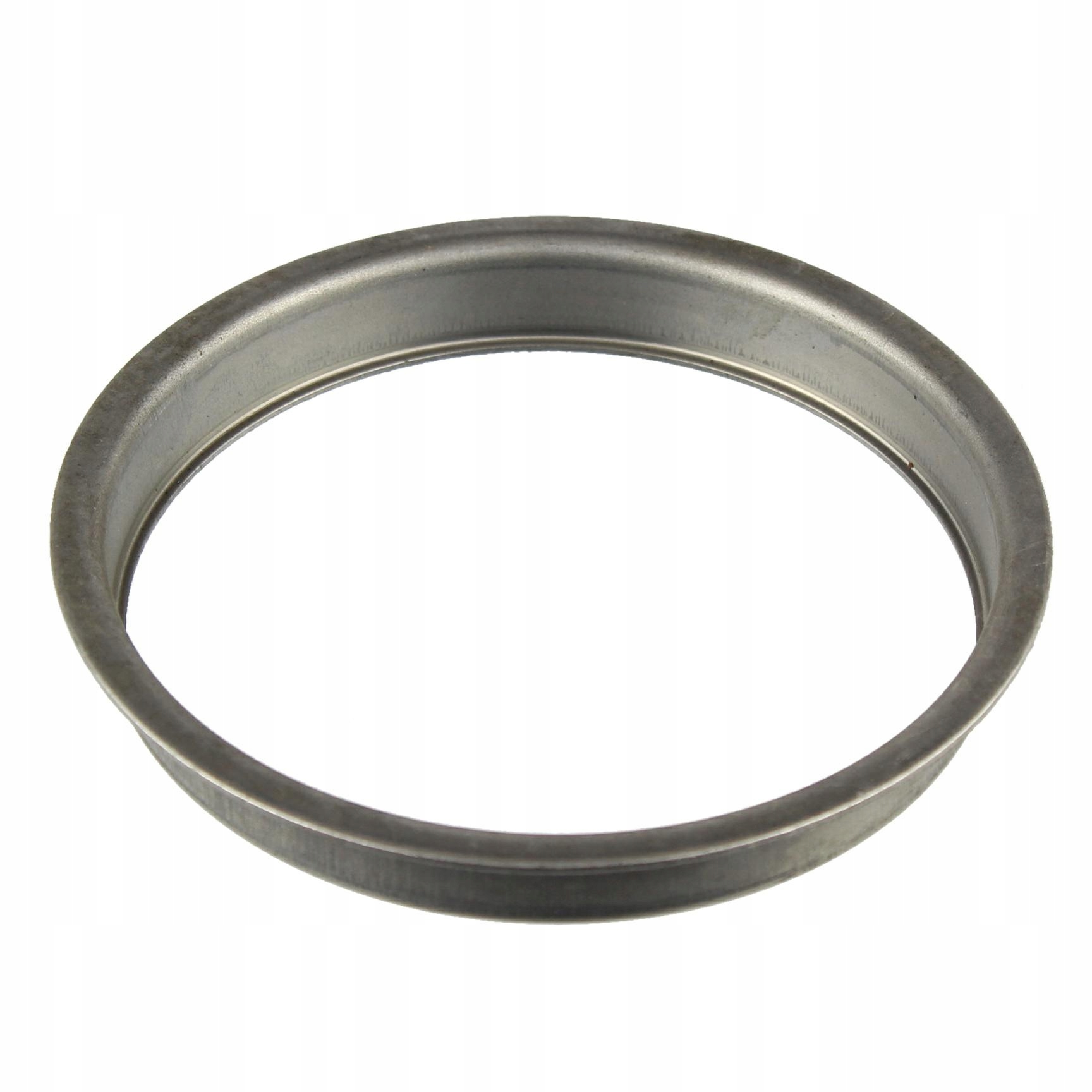 PIERŚCIEŃ PÓŁOSI TYLNEGO MOSTU JOHN DEERE 6100 6200 L78853