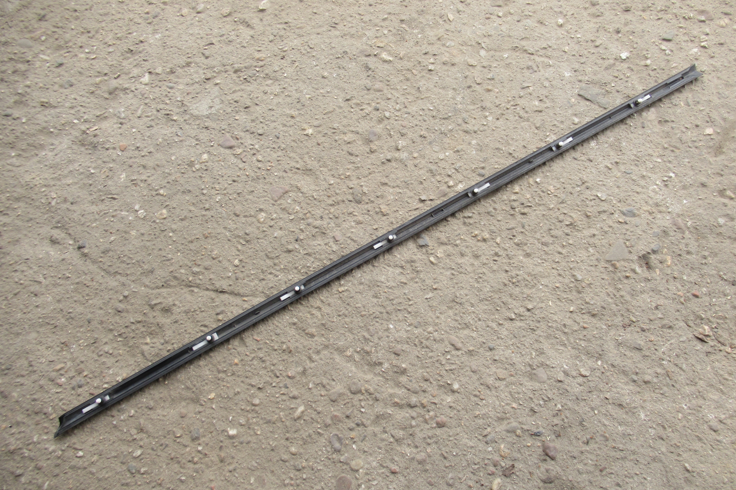 VW PHAETON 06R moulding of the threshold front left