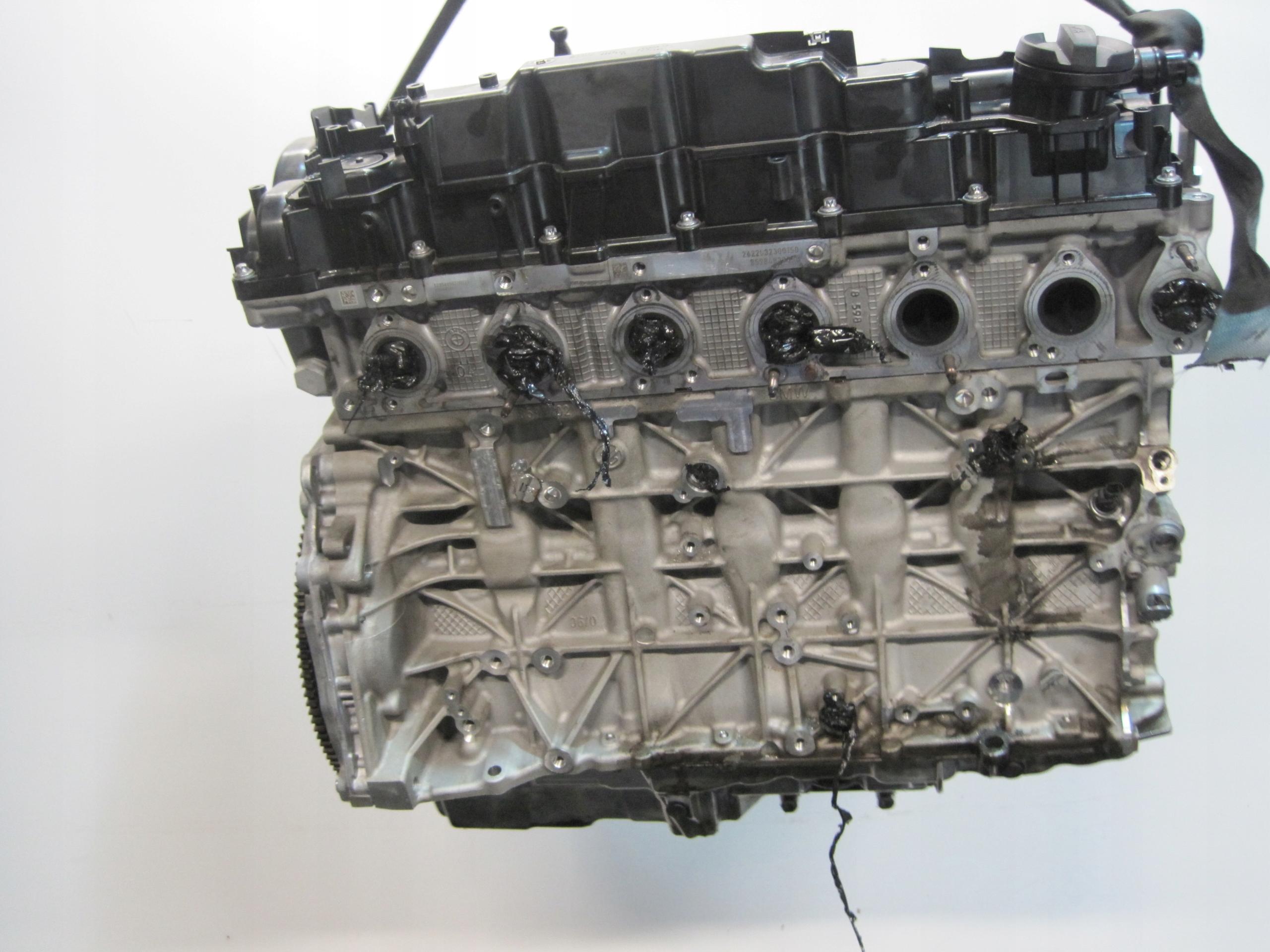 Silnik motor BMW G06 3,0D B57D30B