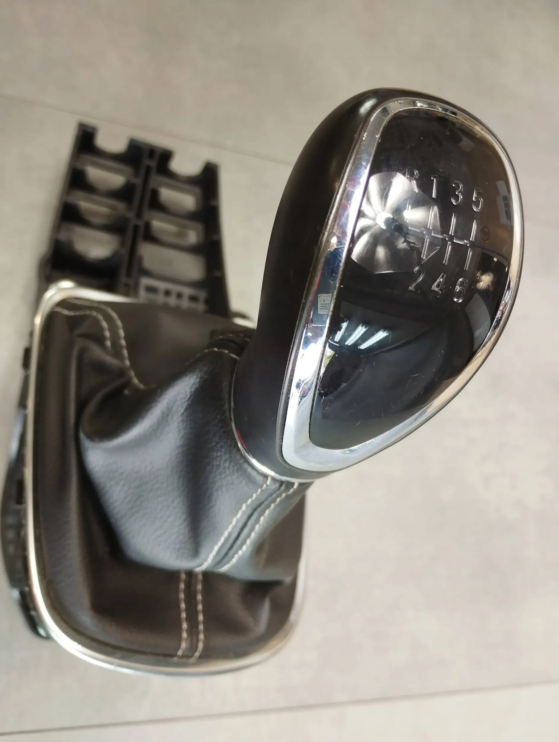 Opel Astra K Leva del cambio Pomello ghetta ingranaggi 55489542
