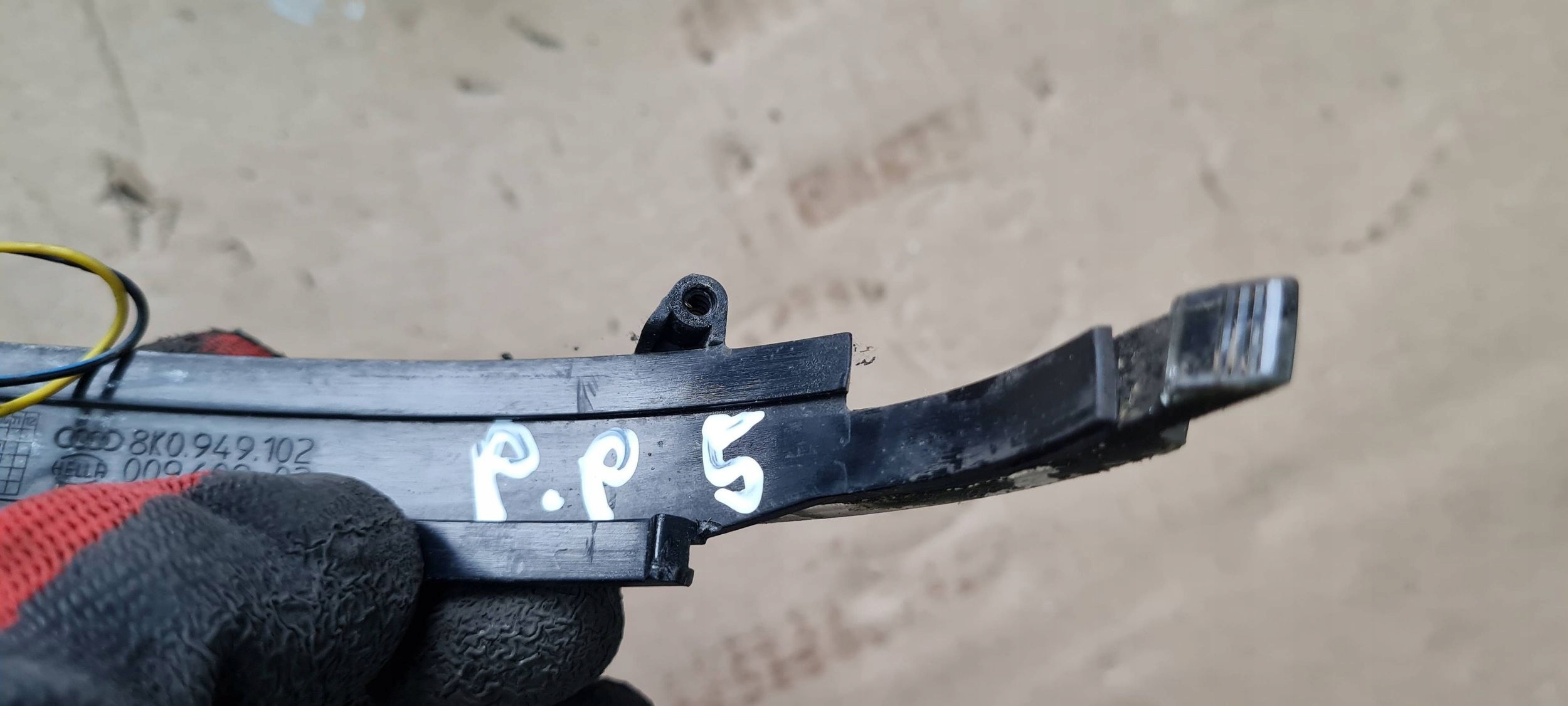 A4 B8 indicator blinker mirrors right front 8K0949102 A5 8T