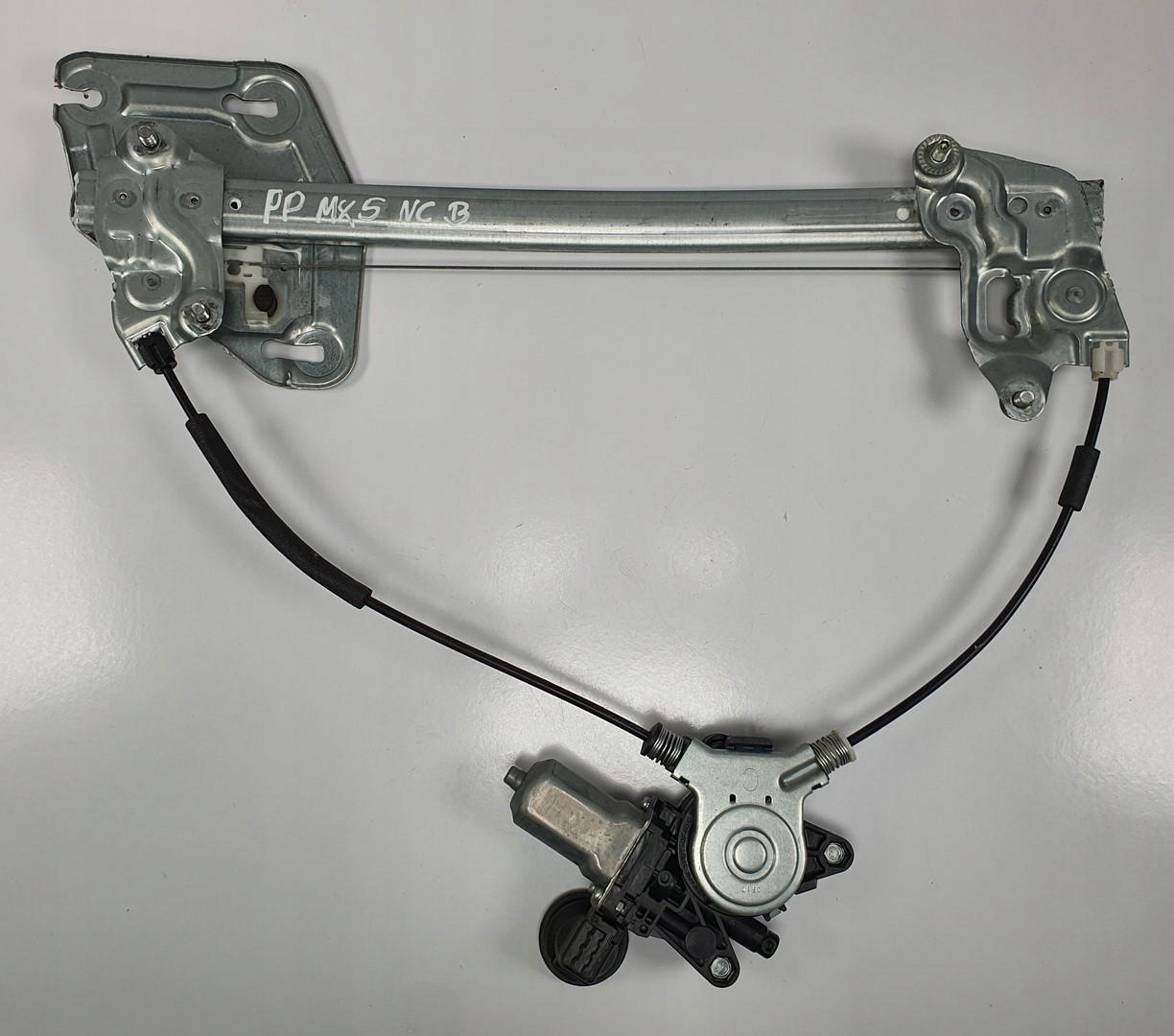 MECHANIZM PODNOŚNIK SZYB PRAWY PRZÓD MAZDA MX-5 III NC NE51-5858X