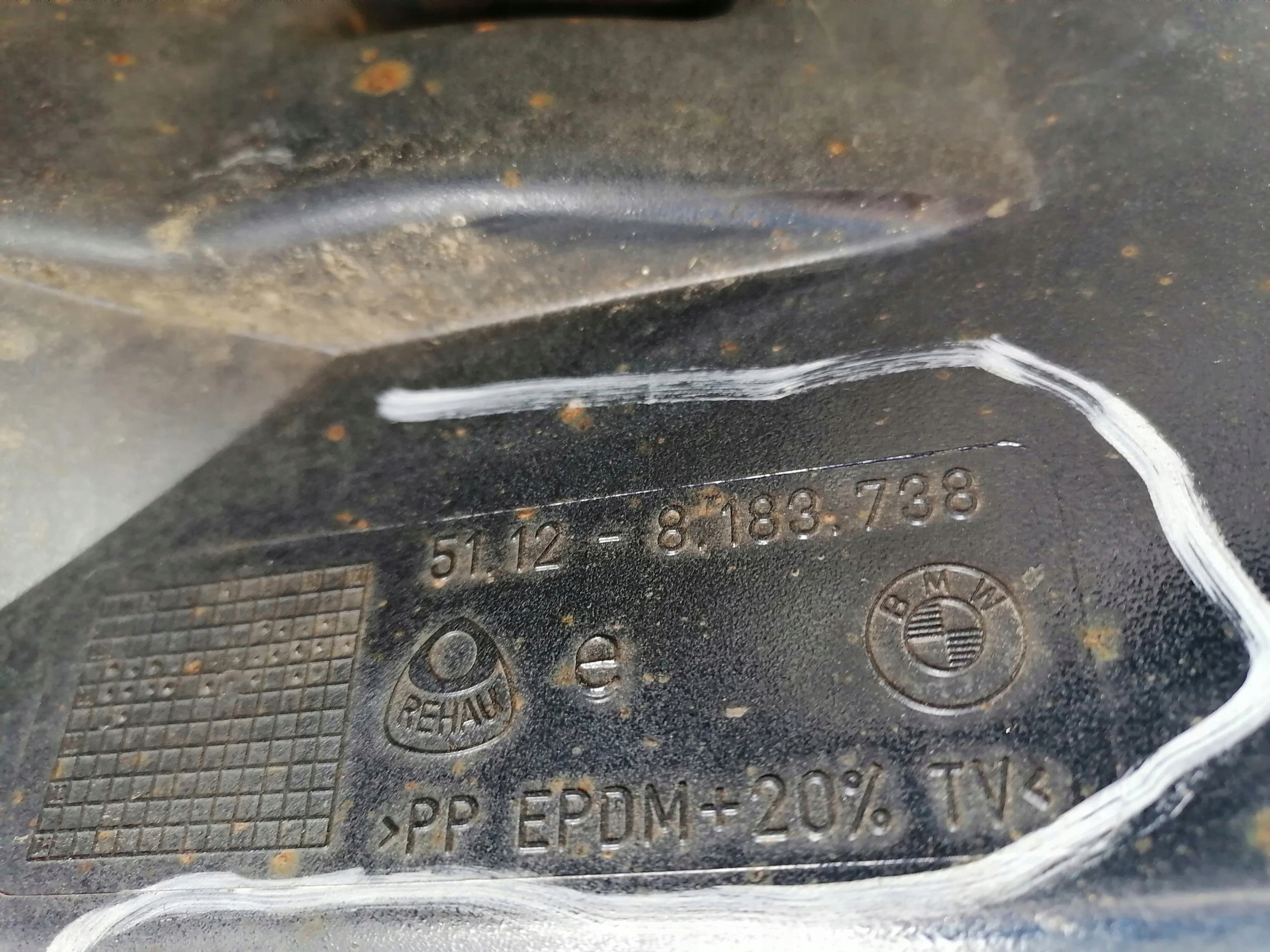 bumper rear part BMW E39 LIFT KOMBI PDC 8183738