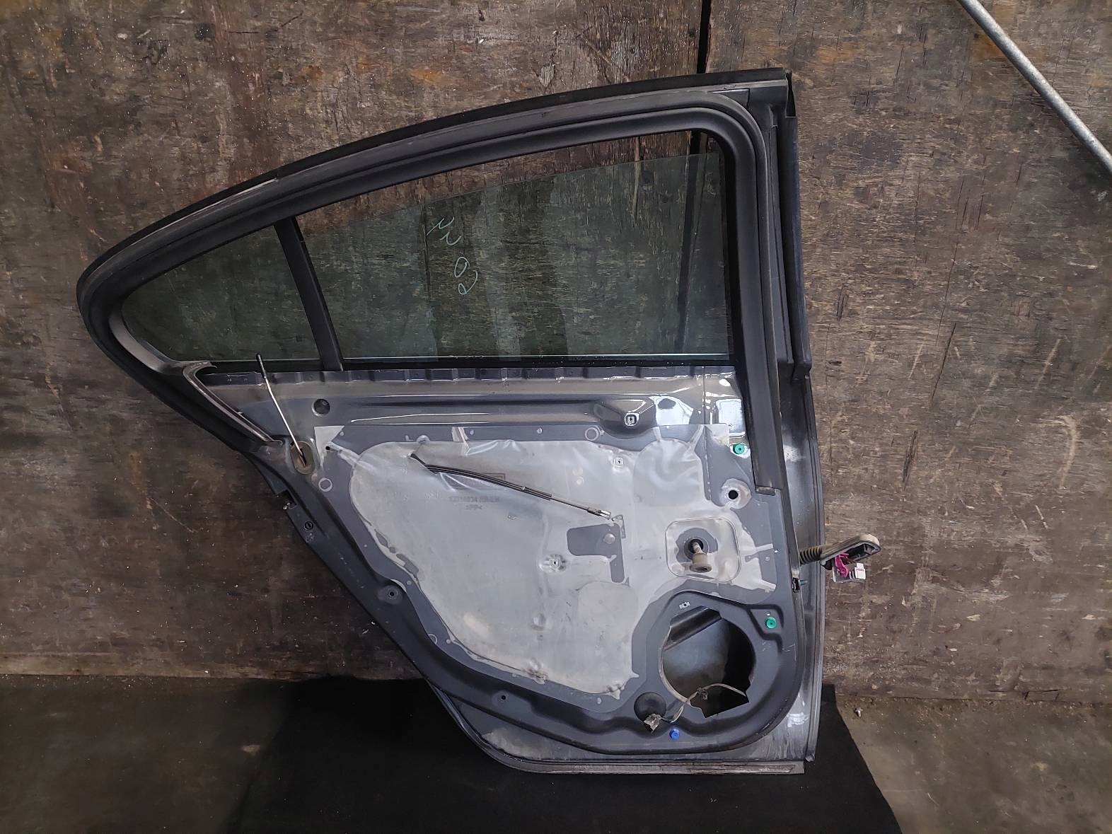door complete left rear part OPEL INSIGNIA A Z177