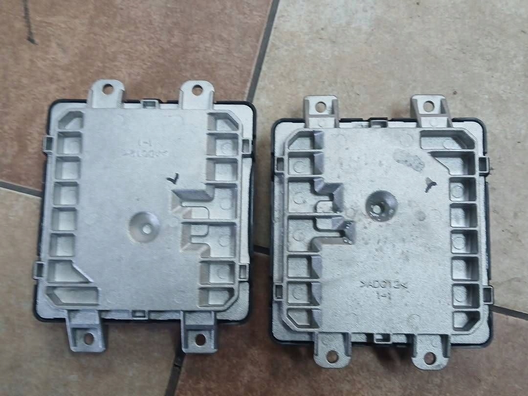 Inwerter/control unit of tension front side left Dodge Caravan R292131010