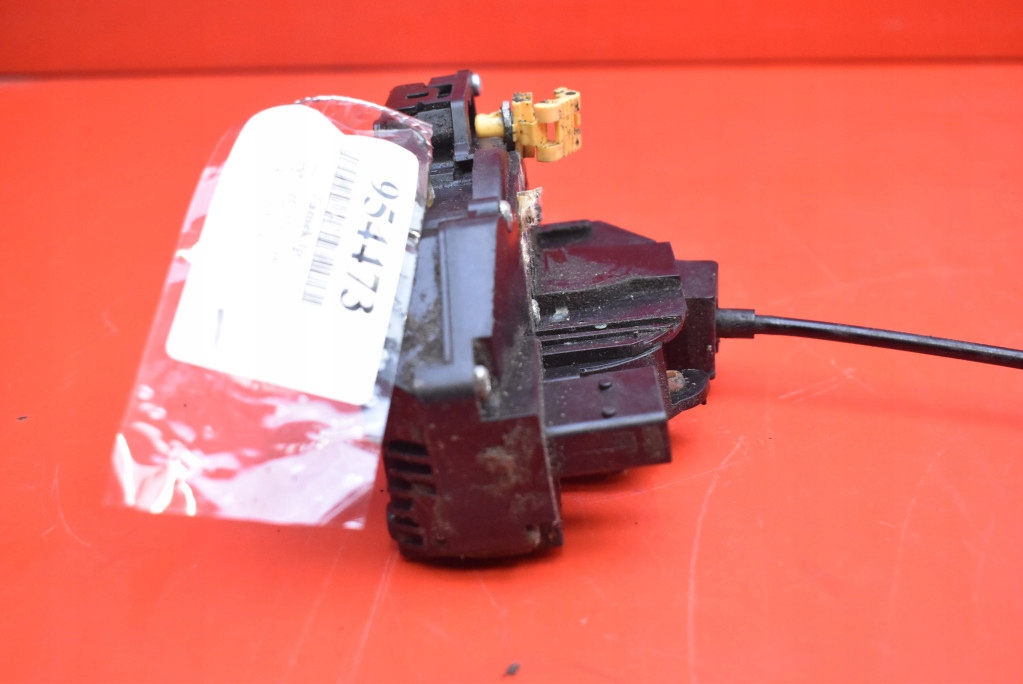 lock door left front front EU CHEVROLET HHR 1 and 05-11