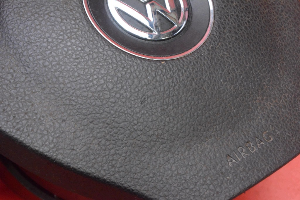 airbag driver´s 3C8880201K VW PASSAT B7 10-15