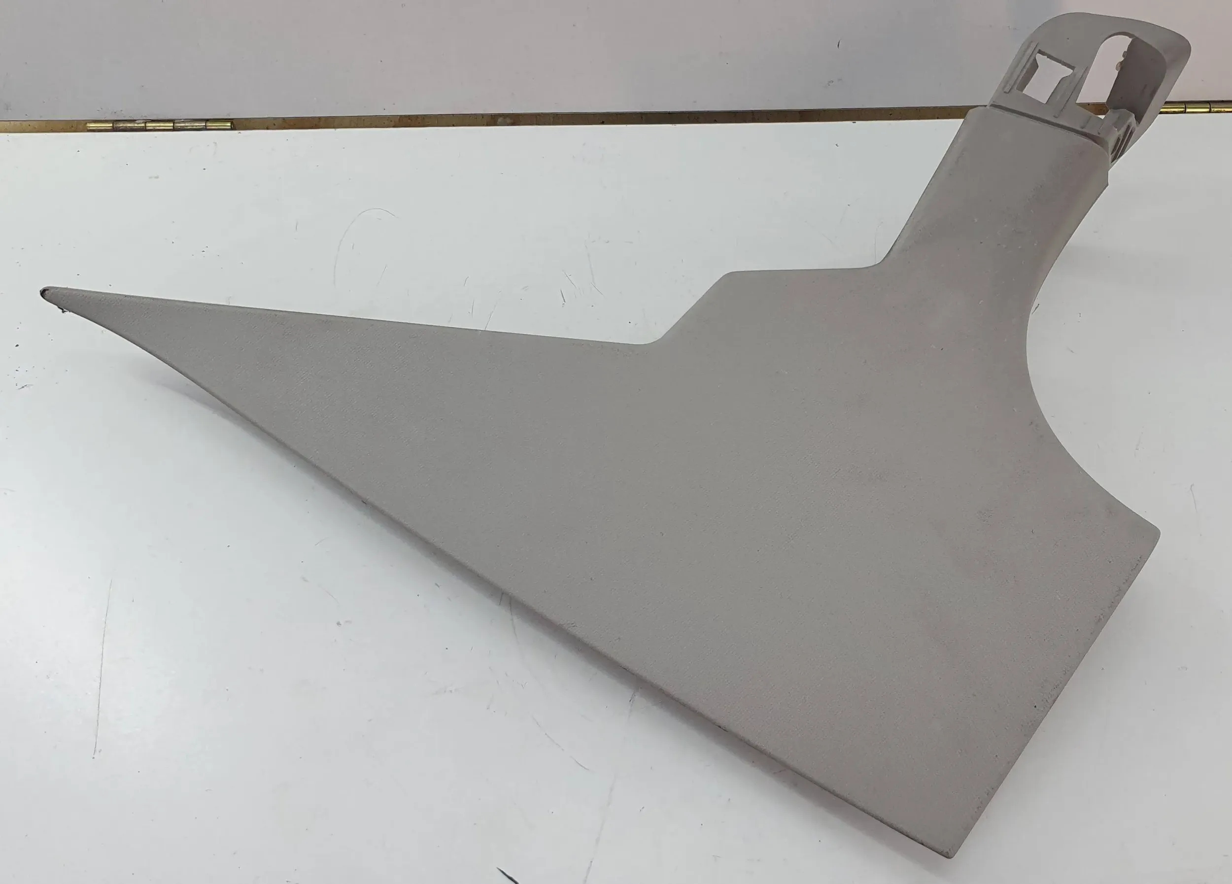 Renault Fluence side slupka C right rear. cover