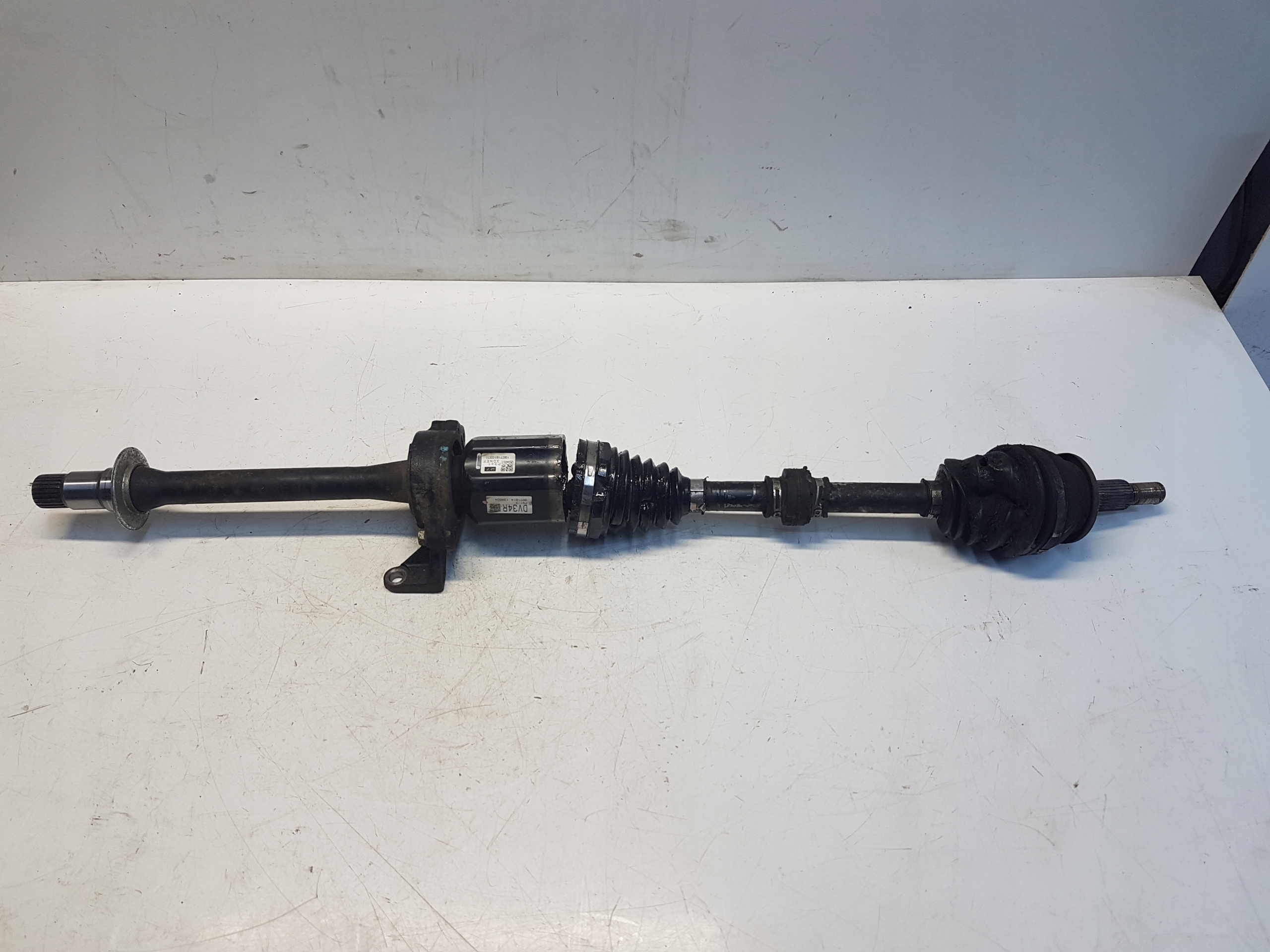 DV34R - LEXUS ES300H ES VII передний правый полуось