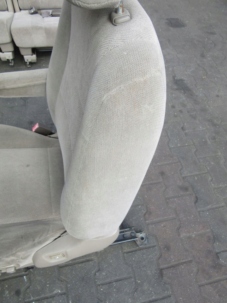 TOYOTA SEQUOIA 2001 кресло левая правая перед