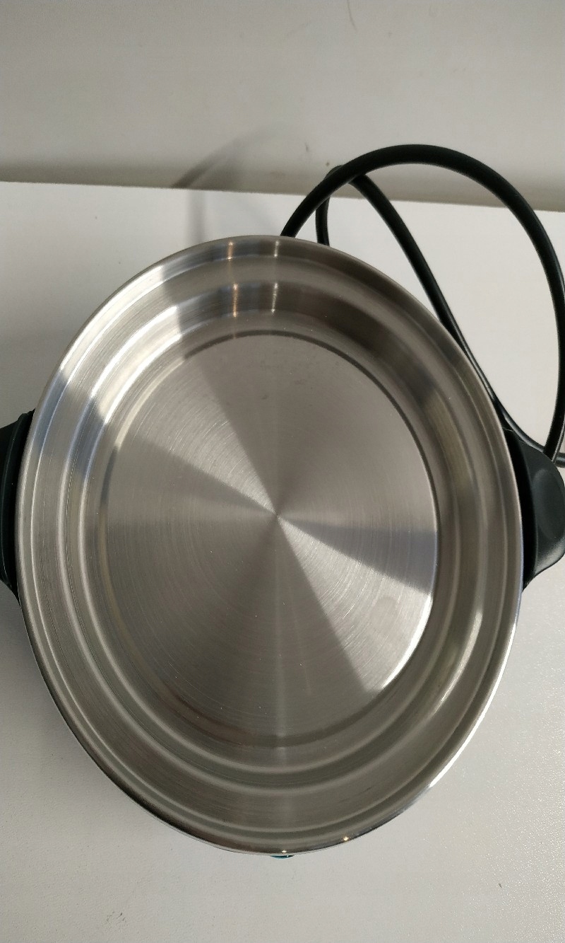 URZĄDZENIE DO GOTOWANIA JAJEK JAJOWAR TIASTAR Moc 210 W